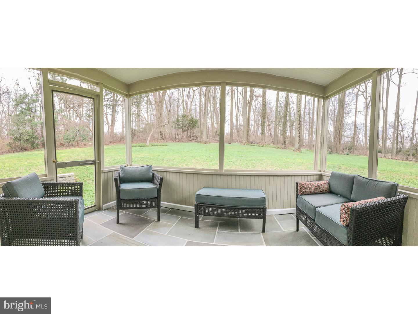 GLADWYNE - Residential