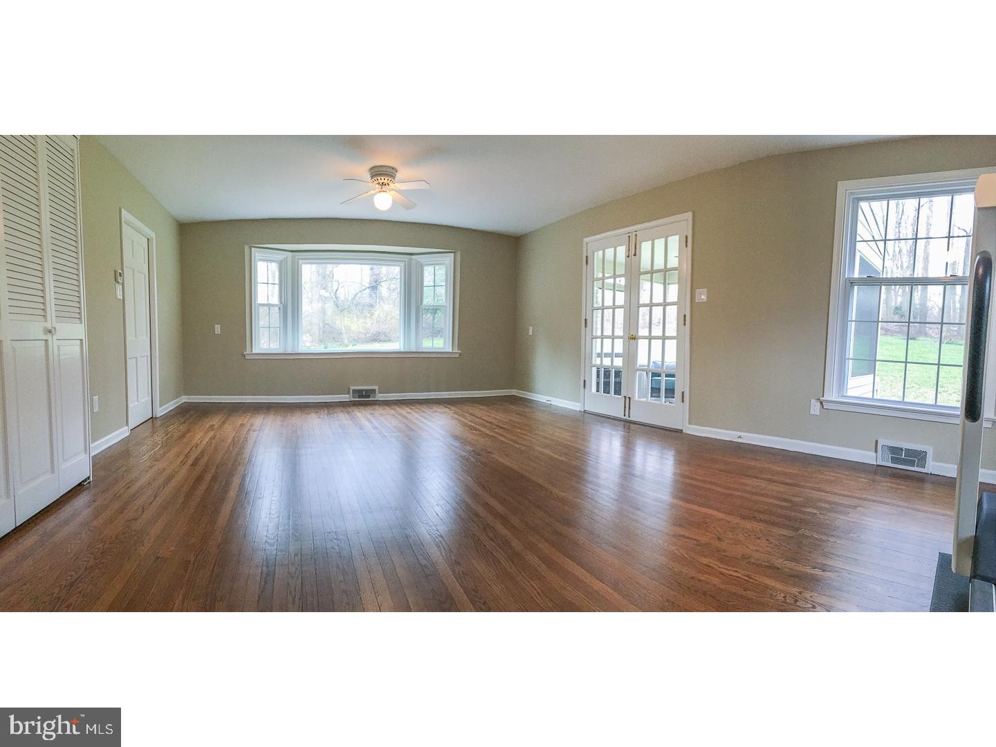 GLADWYNE - Residential