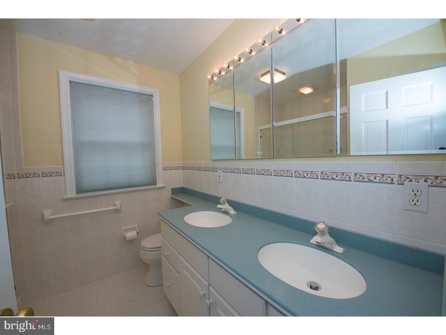 GLADWYNE - Residential