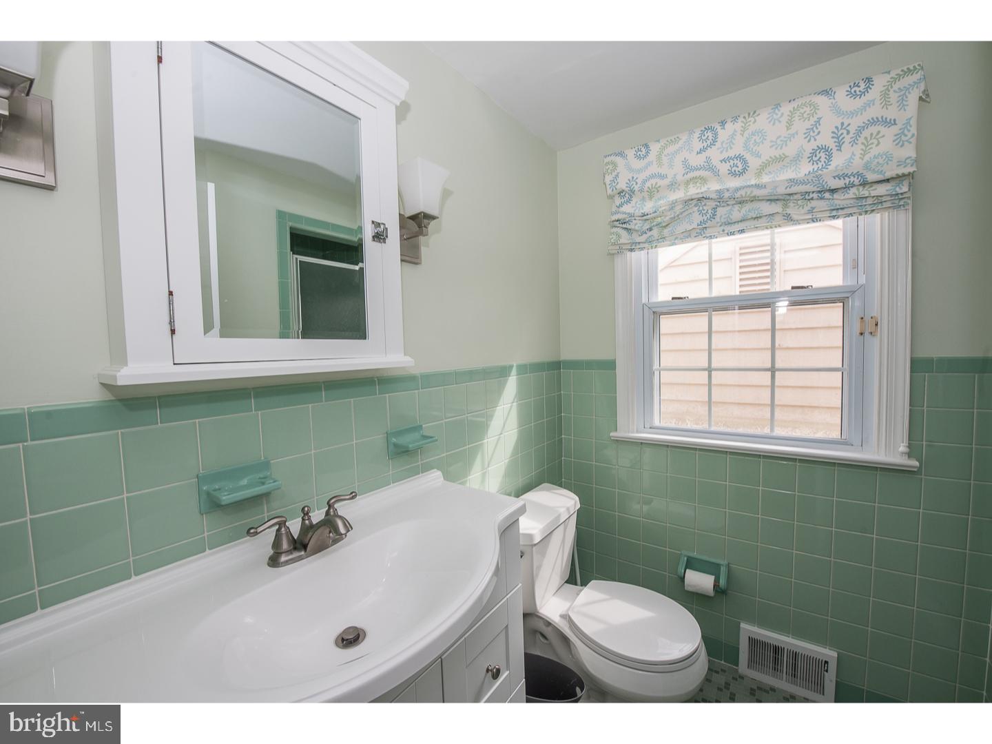 GLADWYNE - Residential