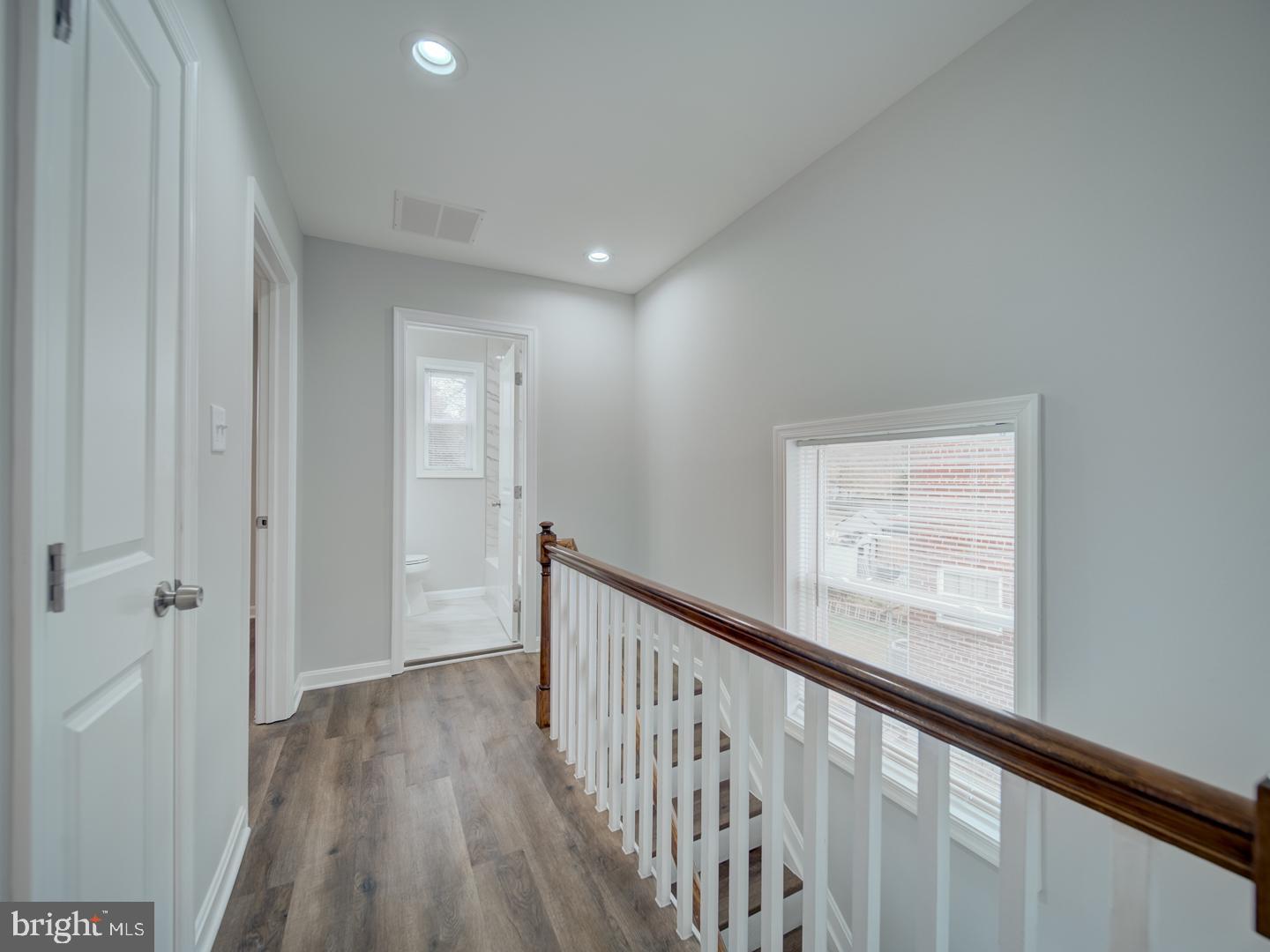 OXON RUN HILLS - Residential