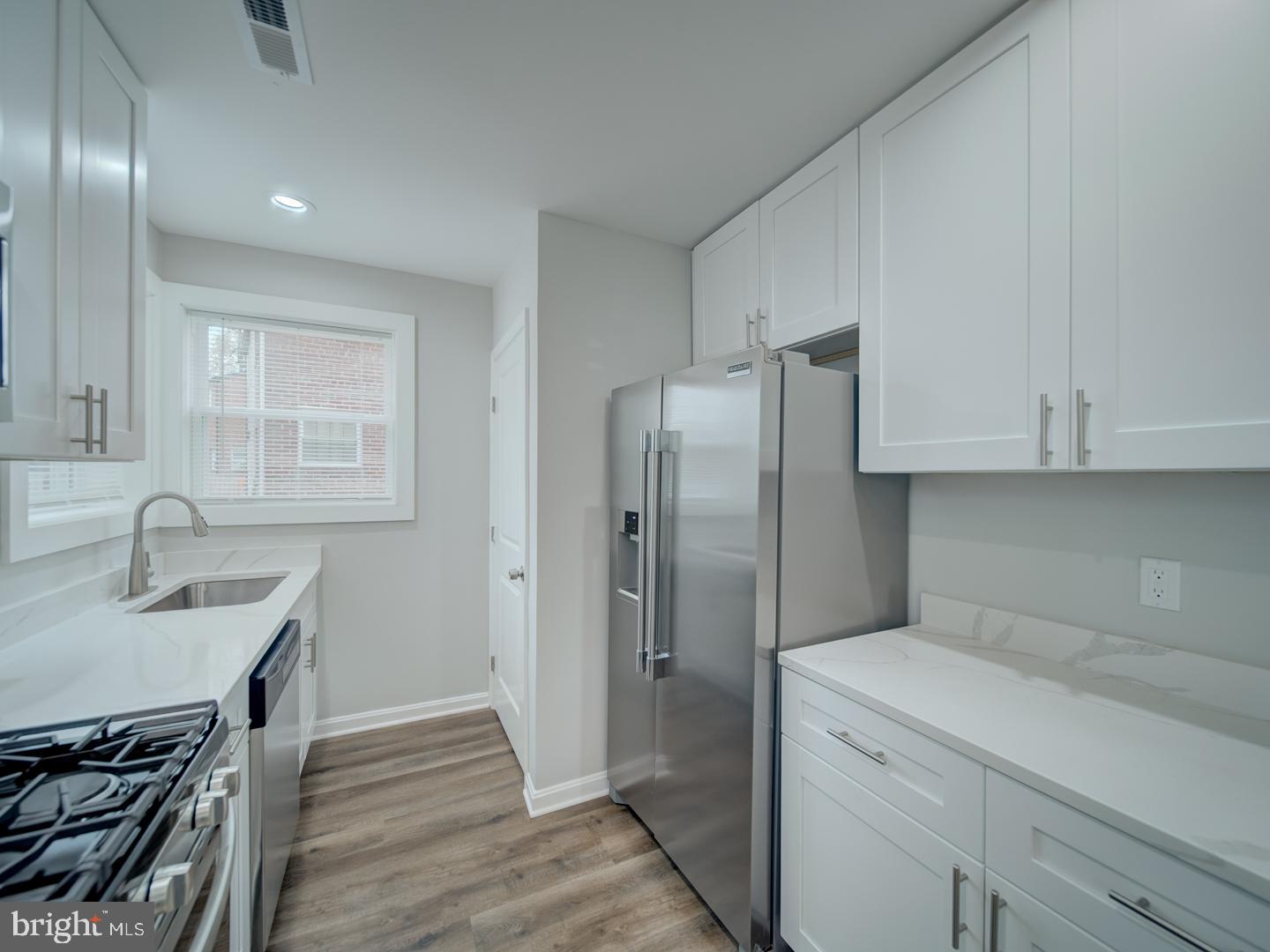 OXON RUN HILLS - Residential