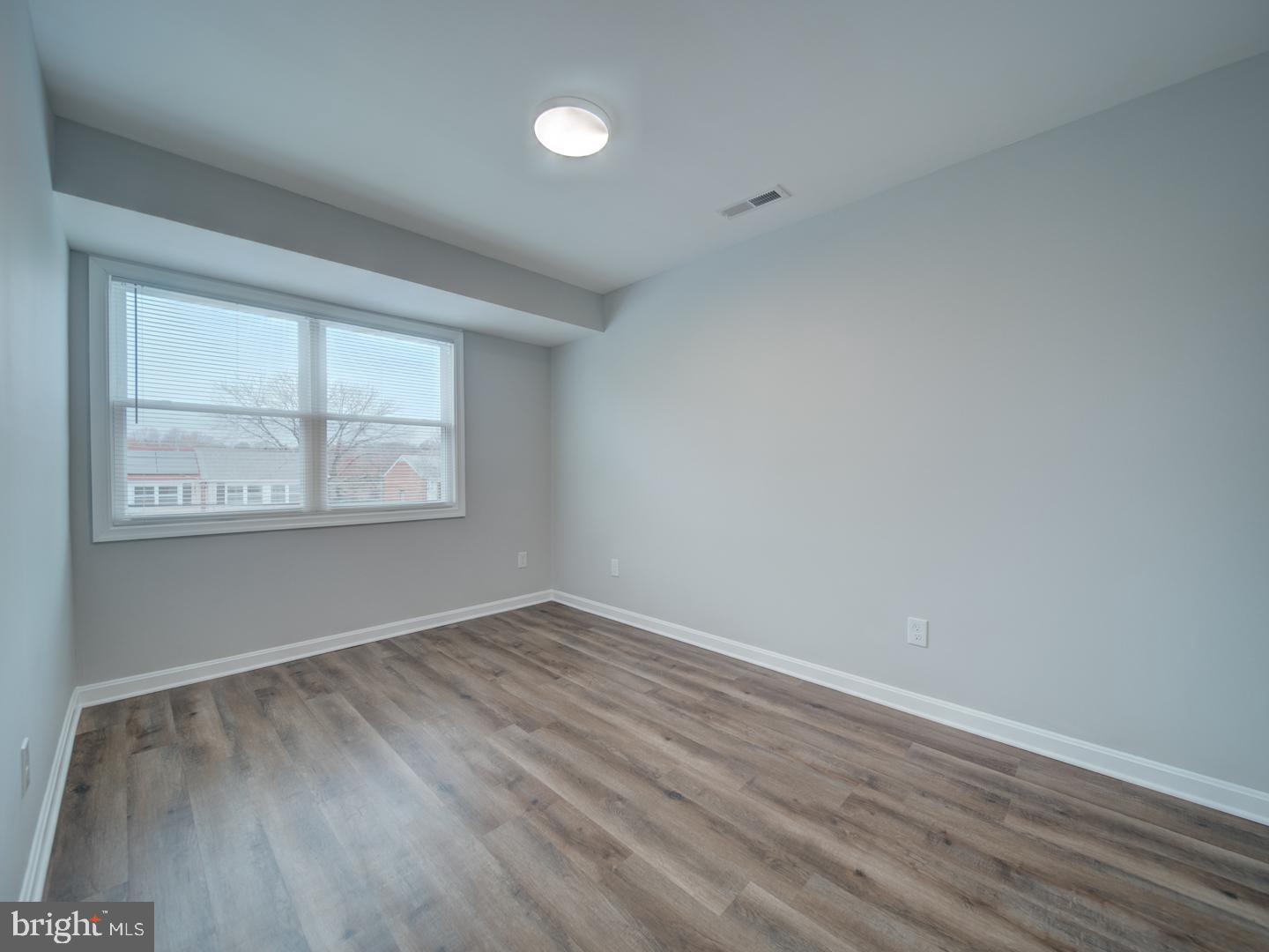 OXON RUN HILLS - Residential