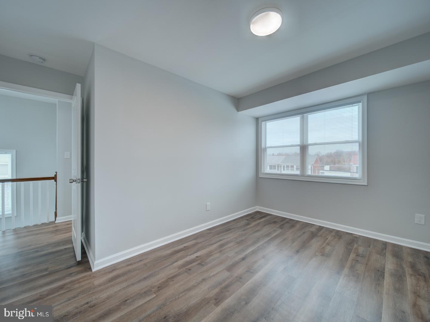 OXON RUN HILLS - Residential