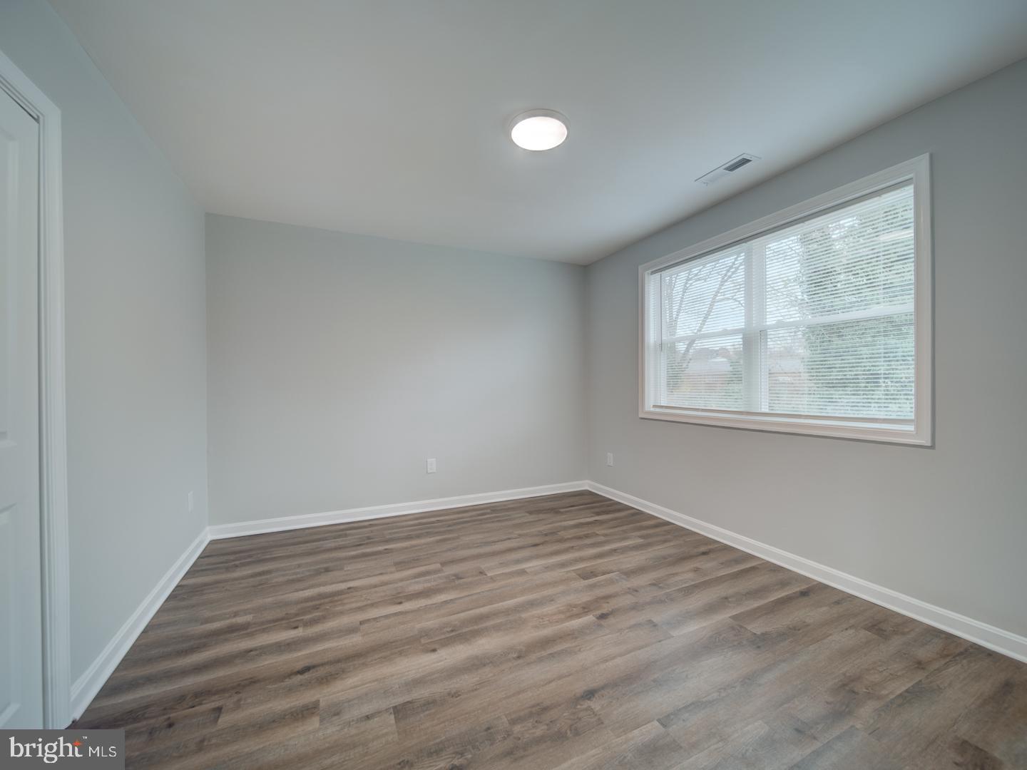 OXON RUN HILLS - Residential