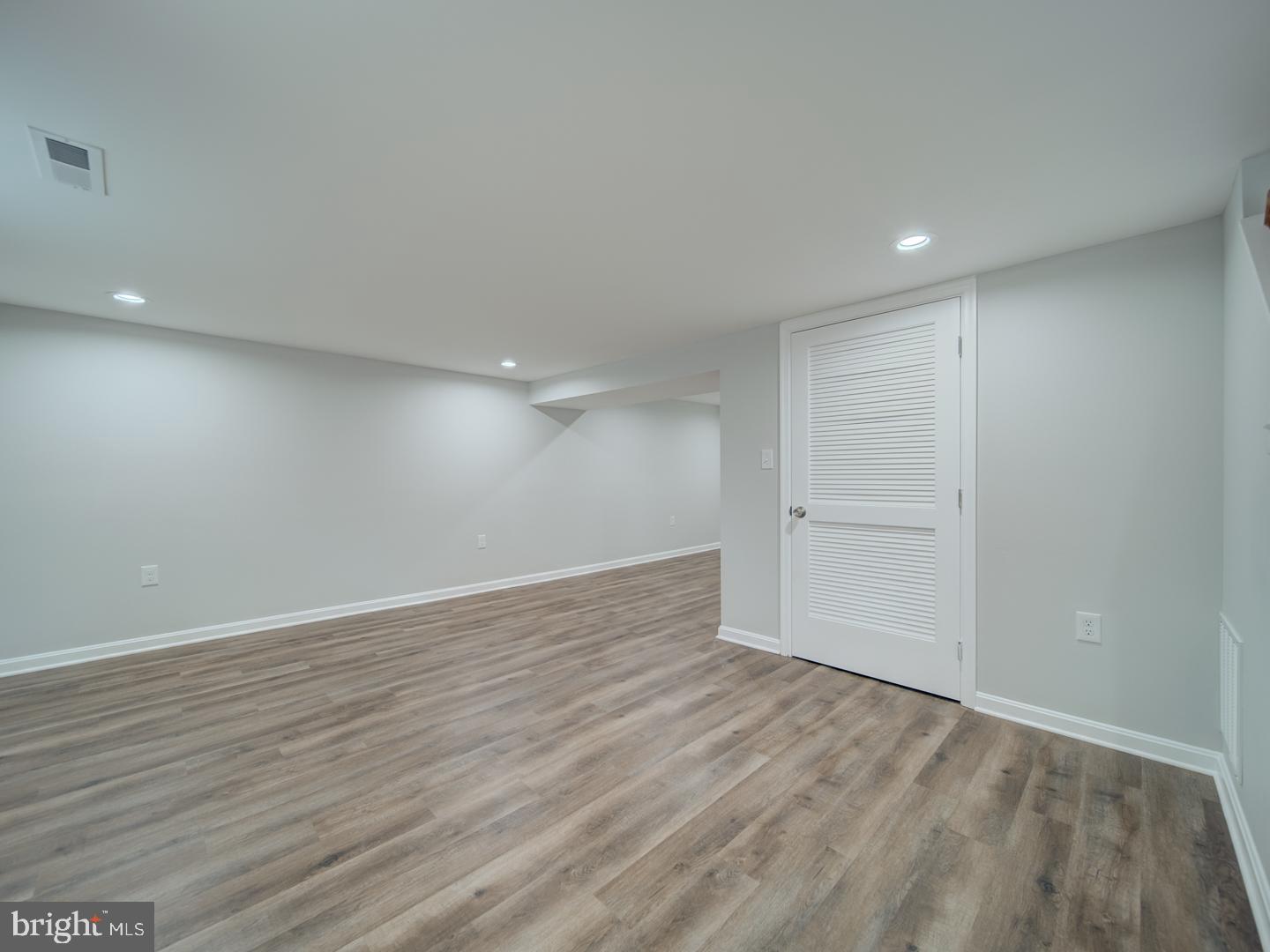 OXON RUN HILLS - Residential