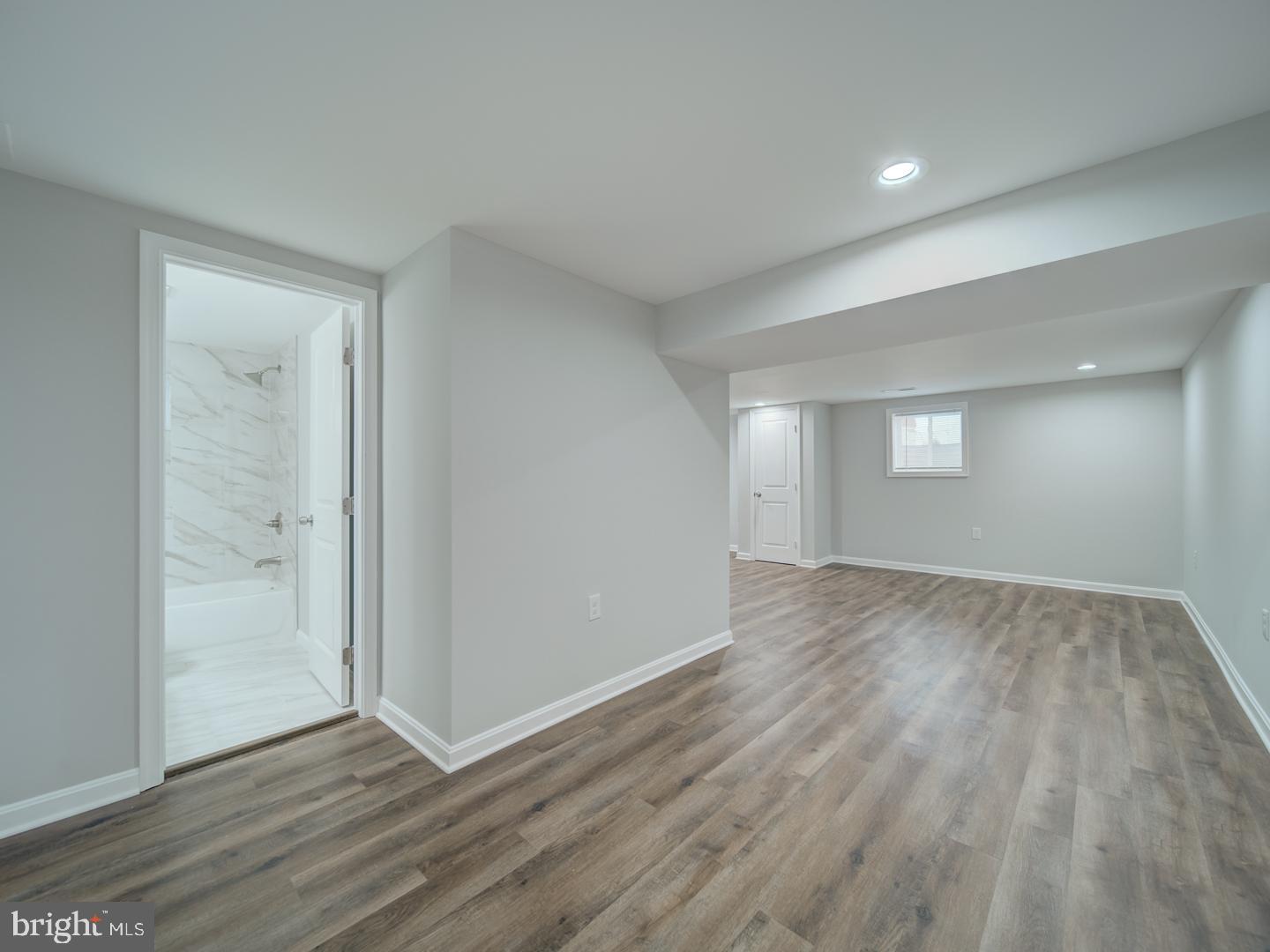 OXON RUN HILLS - Residential