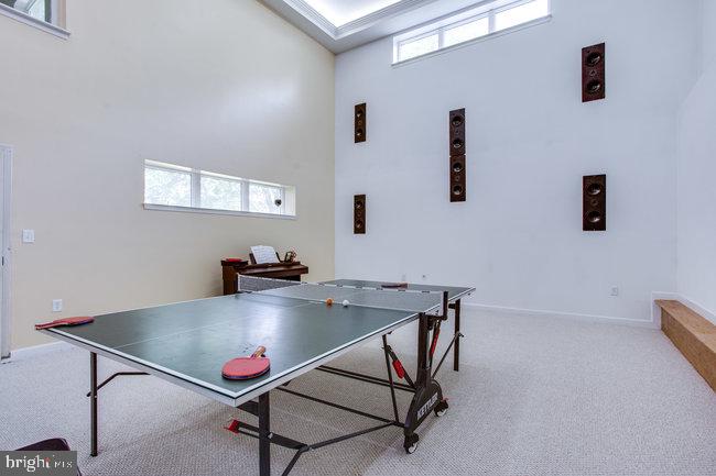 ROSEMONT - Residential