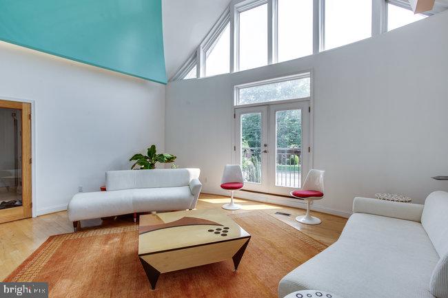 ROSEMONT - Residential