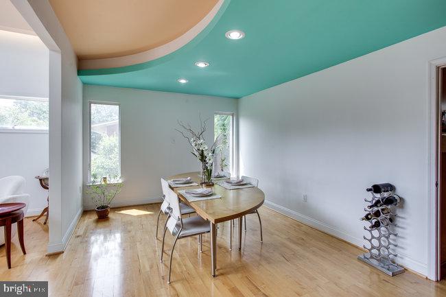 ROSEMONT - Residential