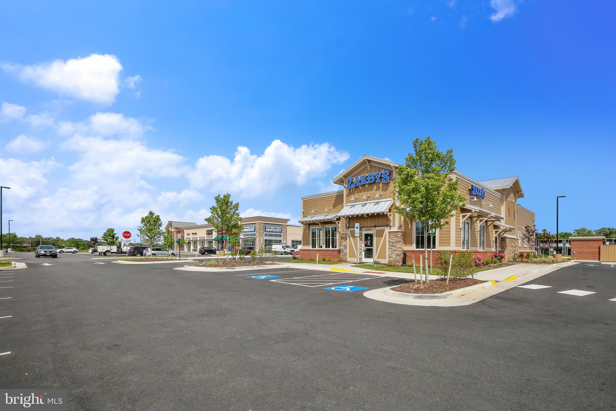 SOUTH RIDING - Residential