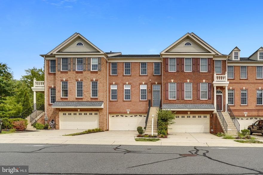 Contracts, if any will be reviewed at 7PM SUNDAY. SEPT 5 Revised time)
You can feel the happiness the moment you walk into this lovely home. This 3 bedroom 2.5 bath Toll Brothers Portsmouth townhome has extensions on all three levels and backs up to a wooded wetlands preserve offering beautiful views year-round. The kitchen has all new QUARTZ countertops, tile backsplash, sink, faucet,  garbage disposal, Bosch refrigerator, and dishwasher. A custom made table with booth benches in the breakfast nook convey with the property.  Hardwood floors on the middle level & crown molding in the Living and Dining Rooms. New water heater, front-loading washer and dryer purchased in 2019. The new dual setting upright freezer/refrigerator in the large two-car garage conveys. HVAC system has dual-zone ECObee smart thermostats. A hard-wired alarm system ia ready for your monitoring system. Lower level has a built-in speaker system for home theater, a large storage room with roughed-in plumbing to convert bath to a full bath. Large primary bedroom suite-has a custom closet system & built-in desk/cabinet storage in the extended sitting area. Secondary bedrooms have upgraded closet organizers. Trex decking in the back means low maintenance & no need for regular re-stain.