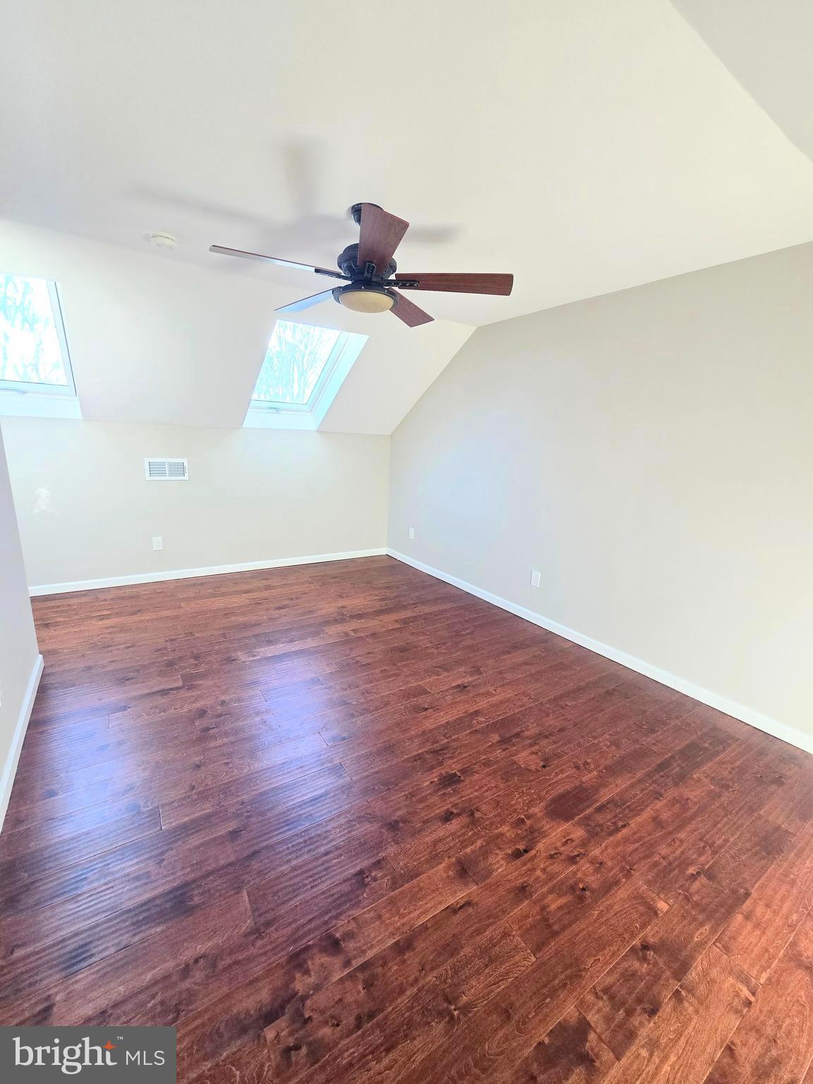 INGHAM MEWS - Residential Lease