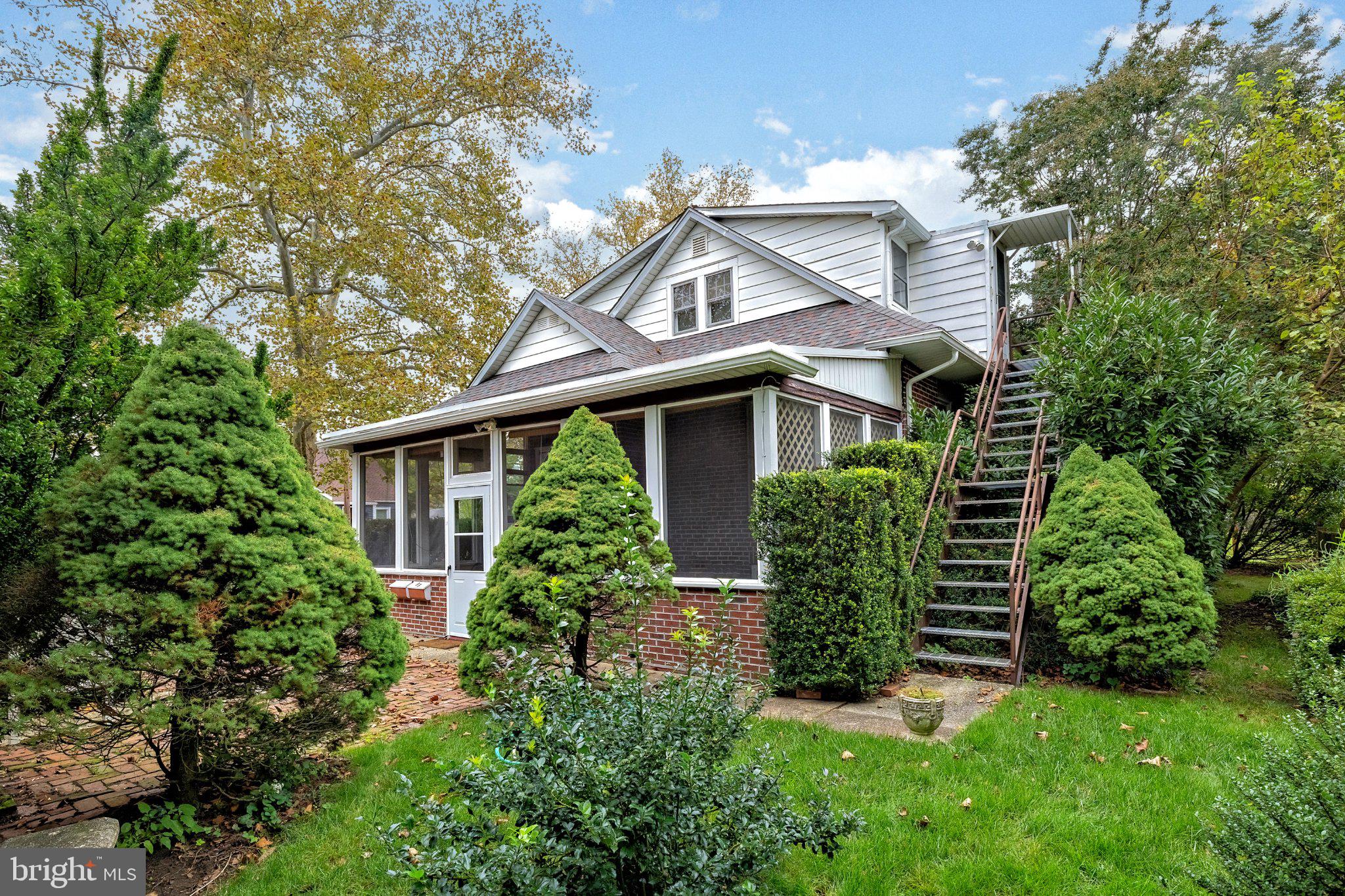 1000 BELMONT AVENUE
