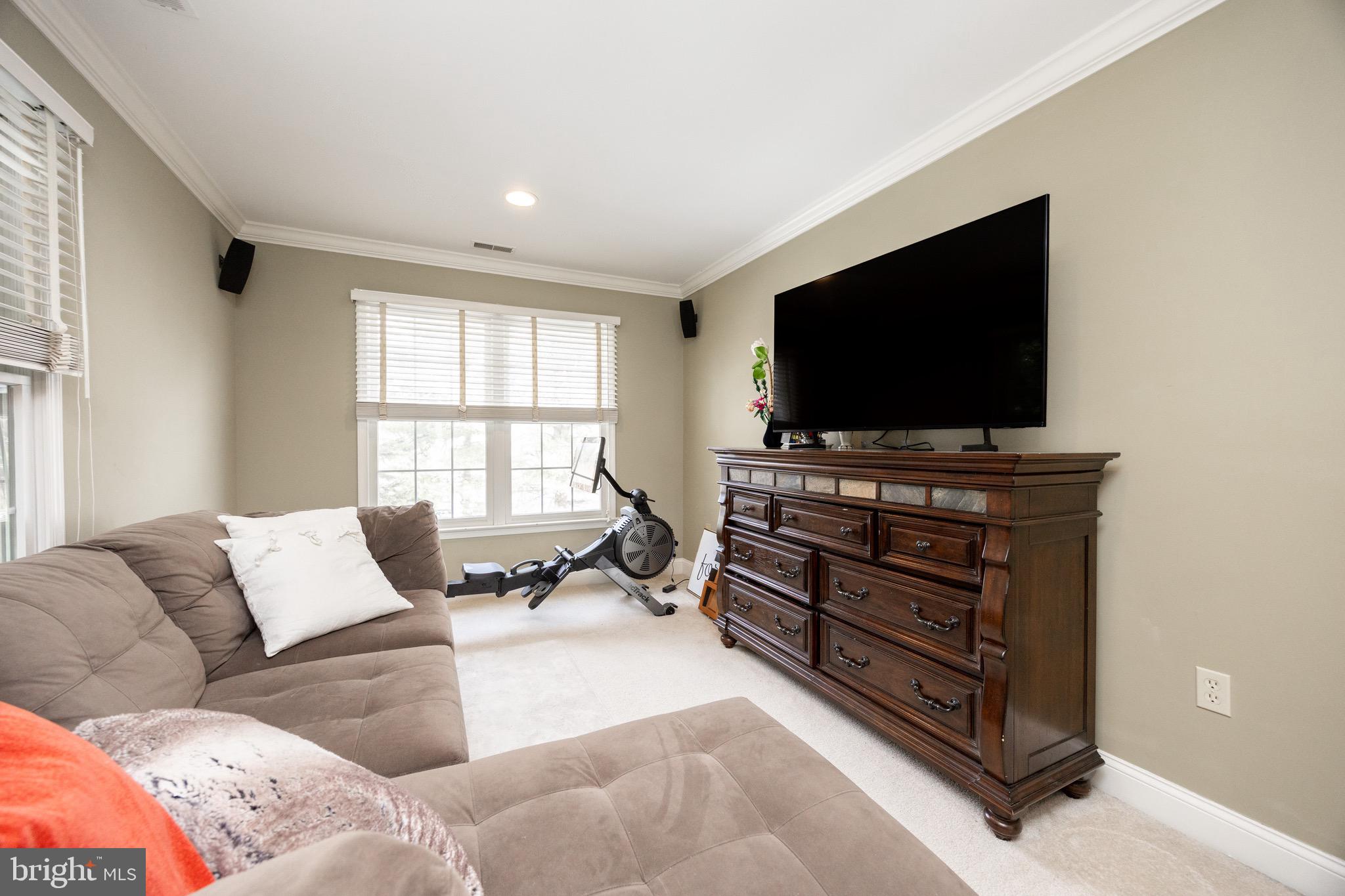 MATTHEWS MEADOWS - Residential