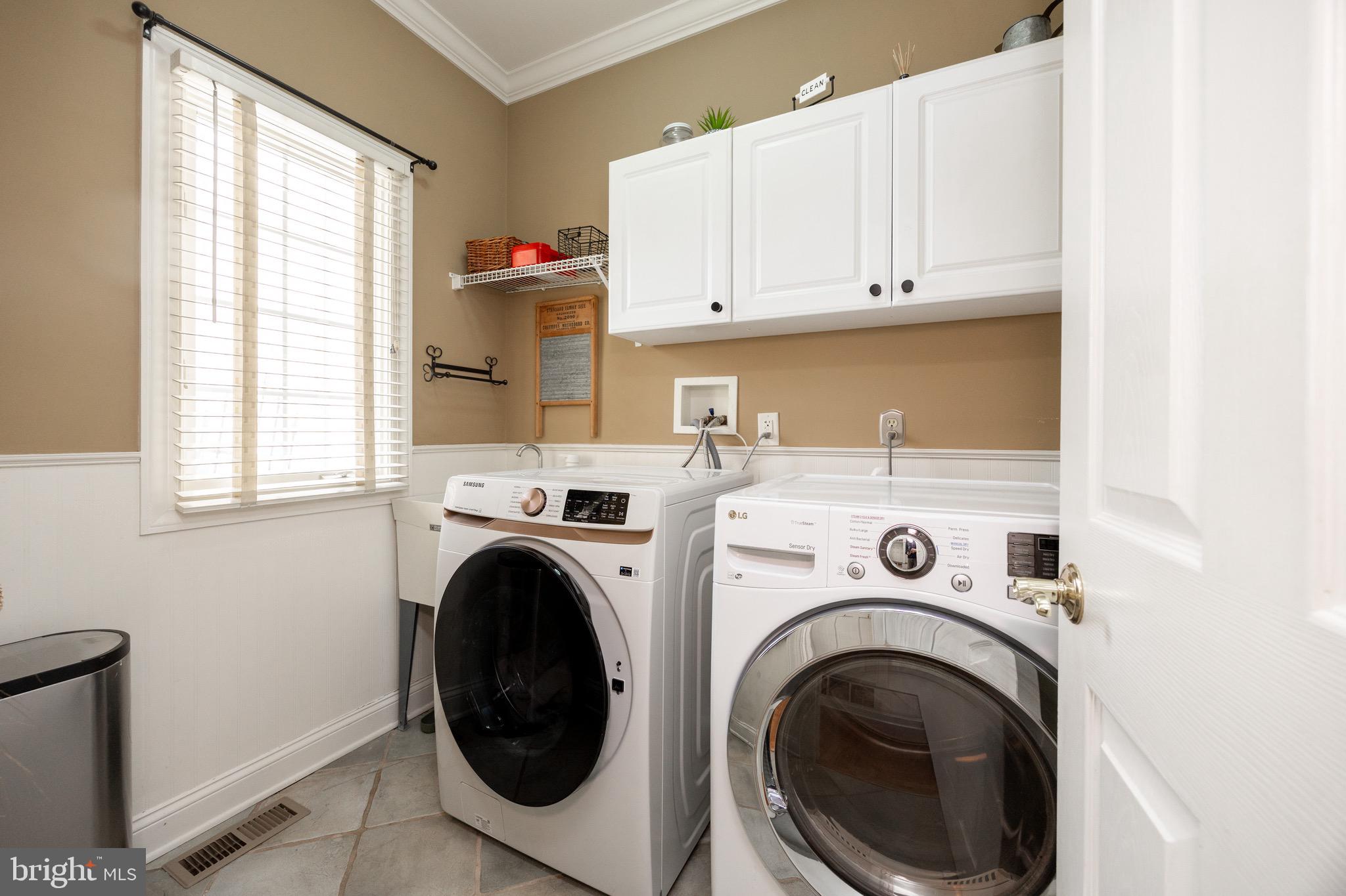 MATTHEWS MEADOWS - Residential