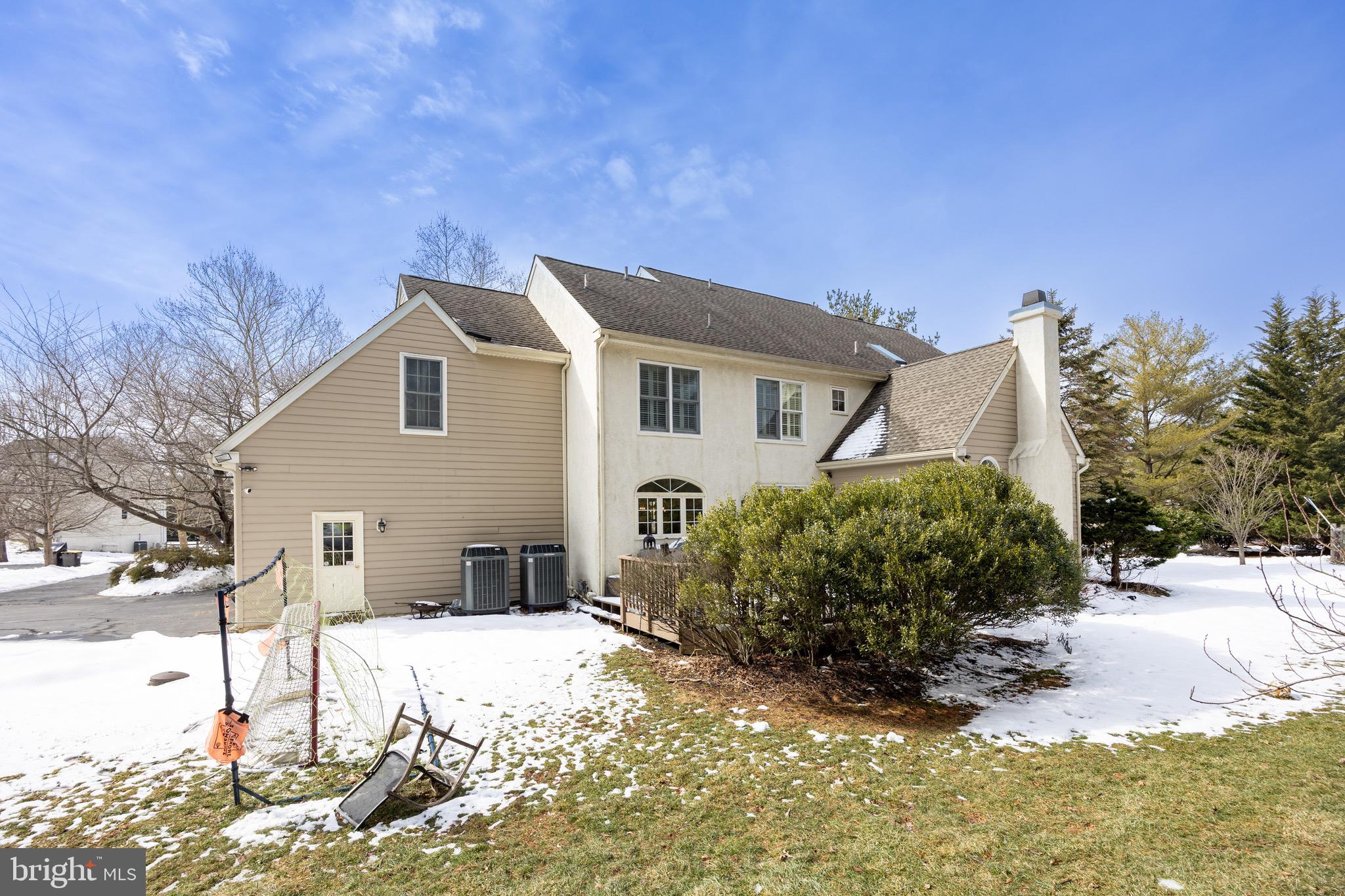 MATTHEWS MEADOWS - Residential