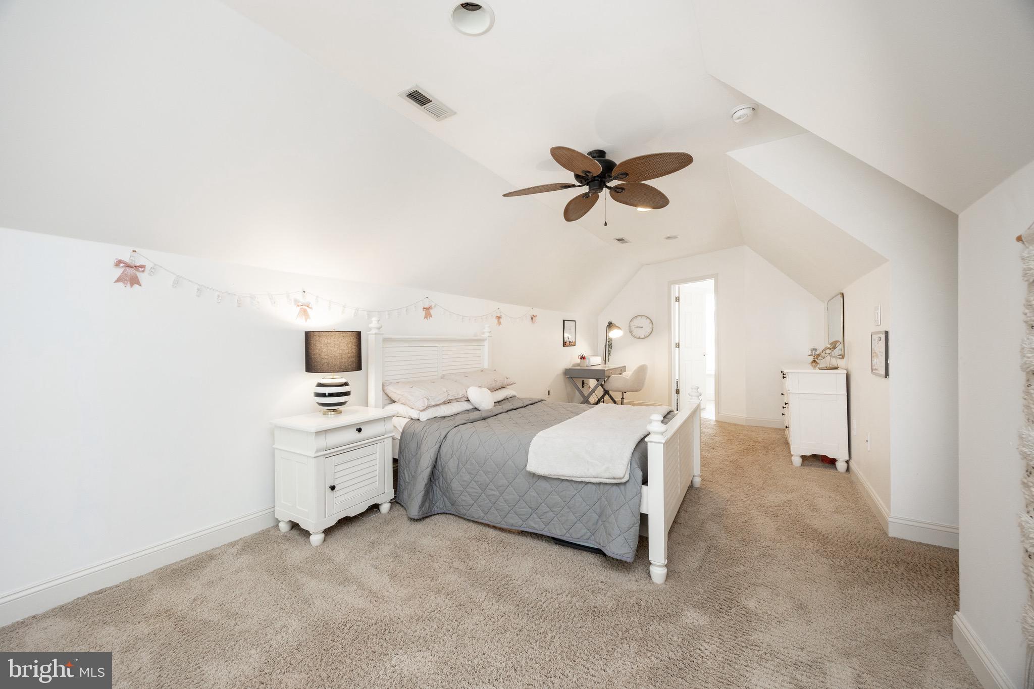 MATTHEWS MEADOWS - Residential