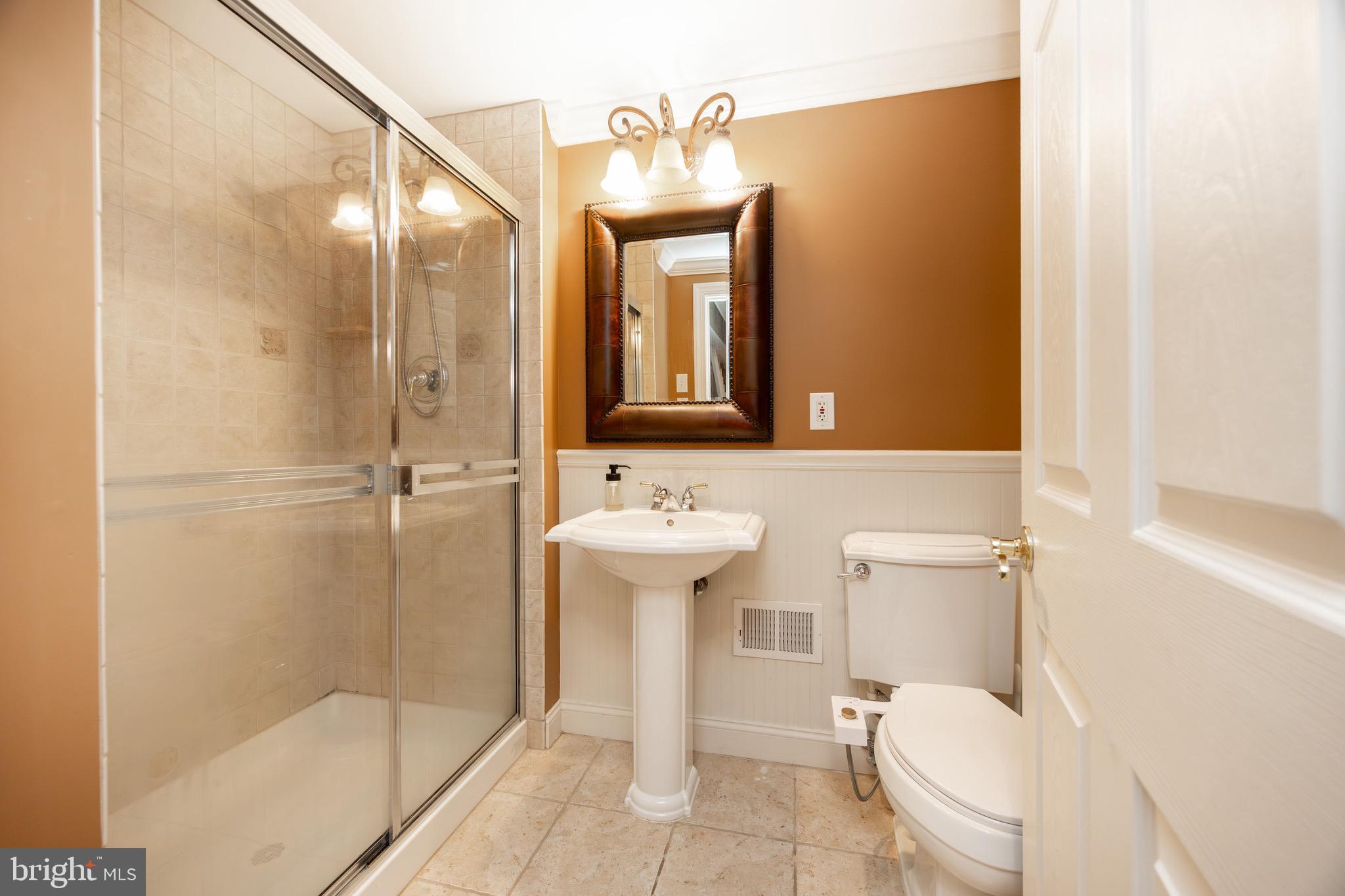 MATTHEWS MEADOWS - Residential