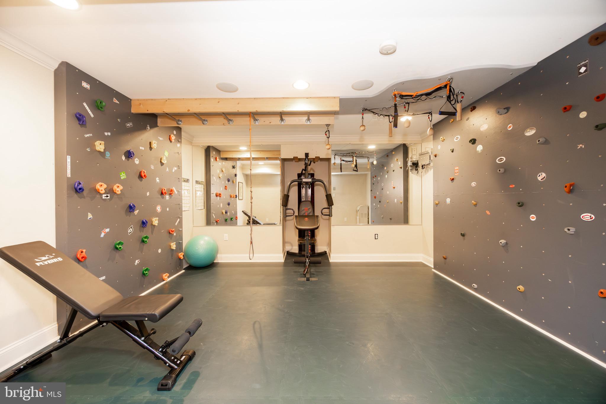 MATTHEWS MEADOWS - Residential