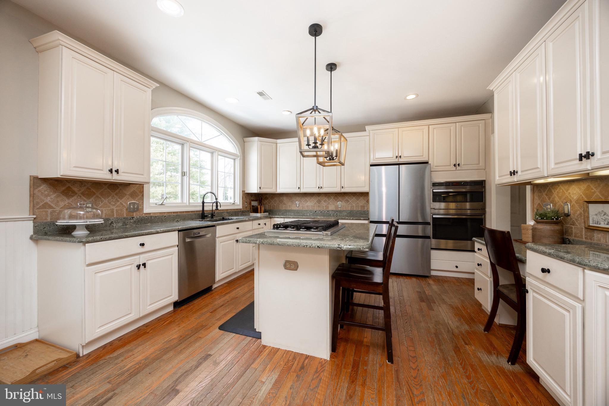 MATTHEWS MEADOWS - Residential