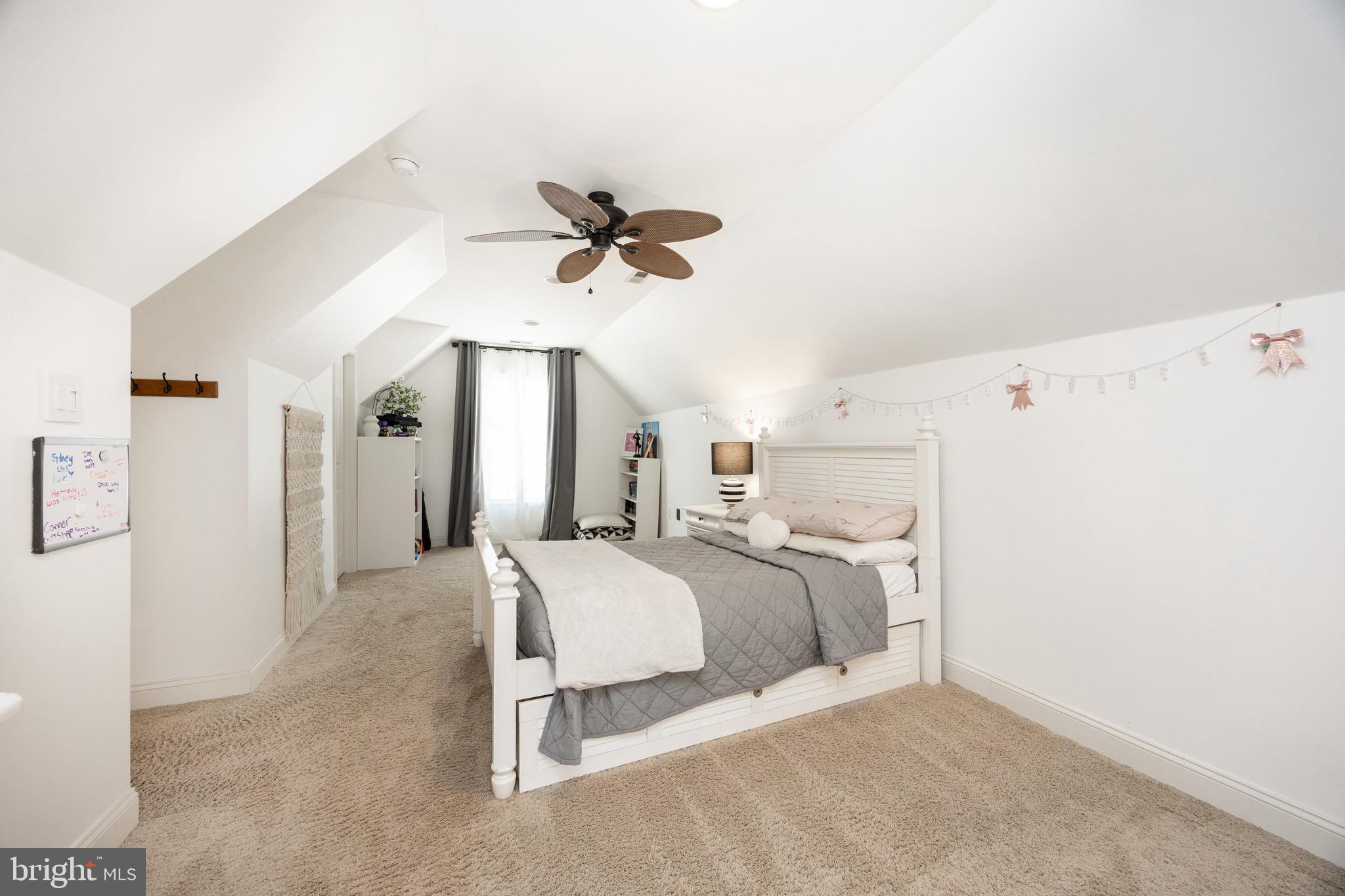 MATTHEWS MEADOWS - Residential