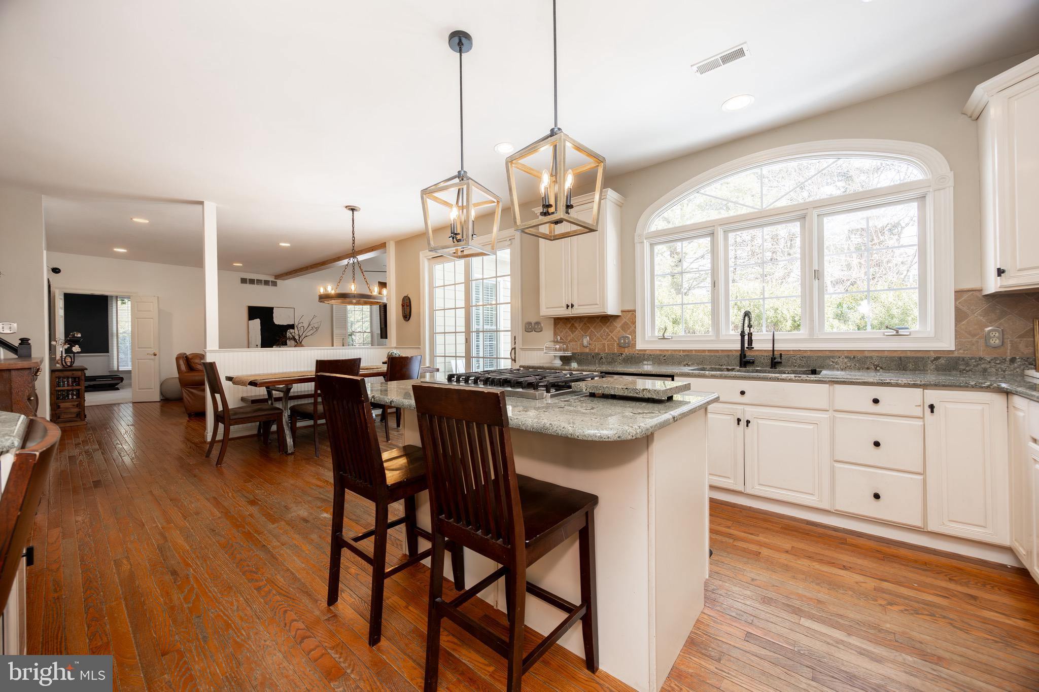 MATTHEWS MEADOWS - Residential