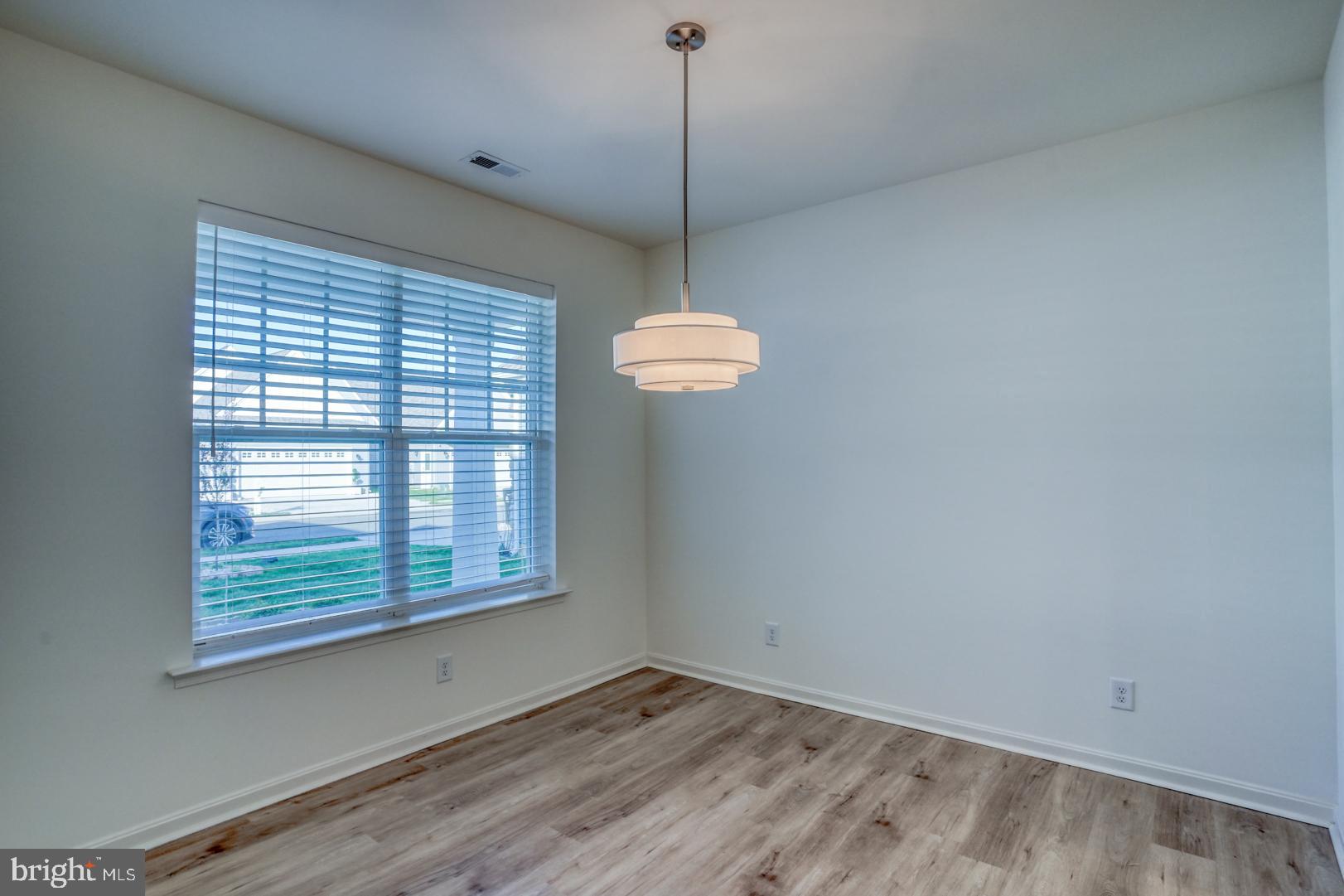 NOBLES POND - Residential