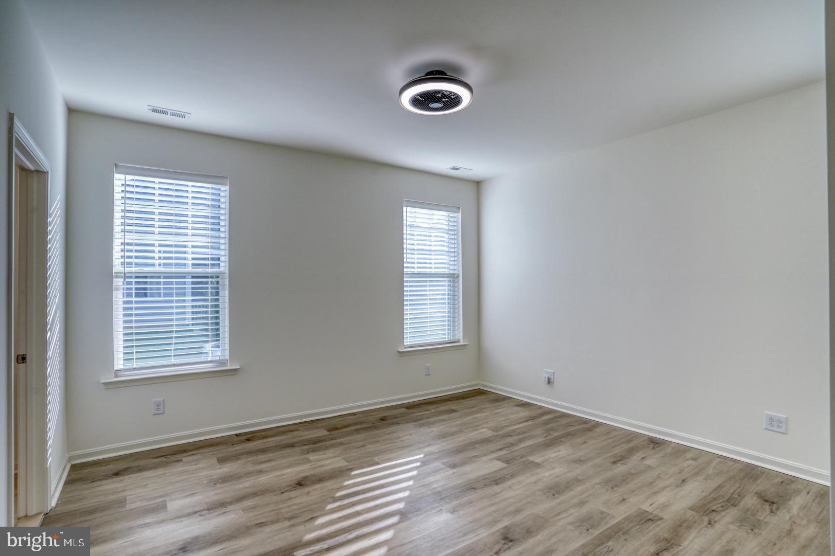 NOBLES POND - Residential