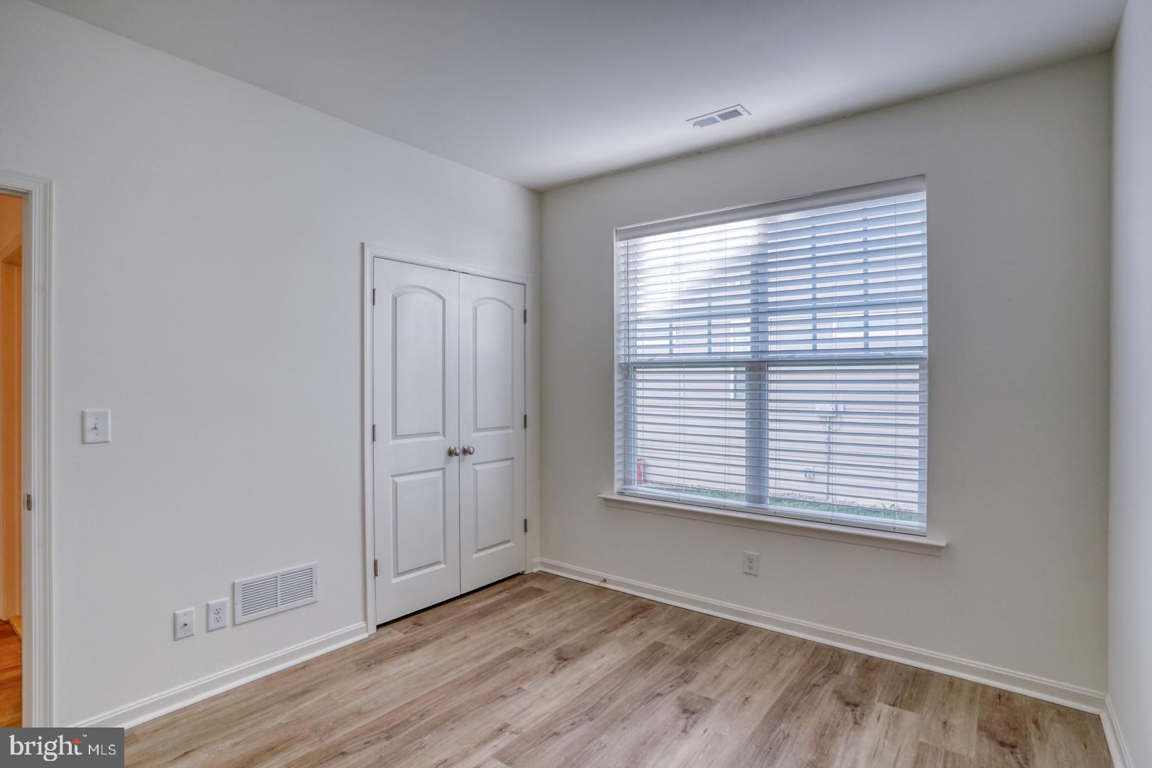 NOBLES POND - Residential