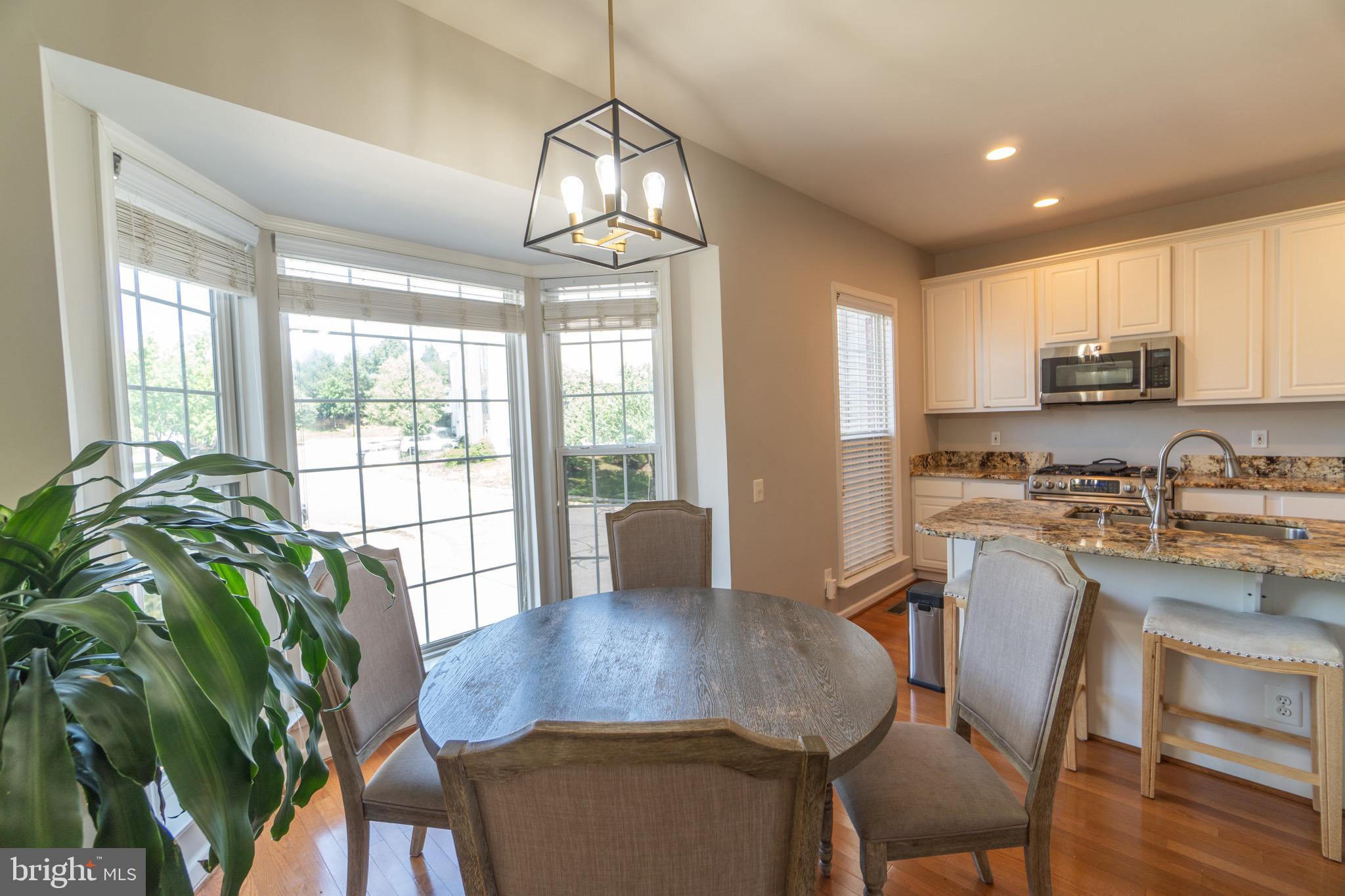 OVERLOOK - Residential Lease