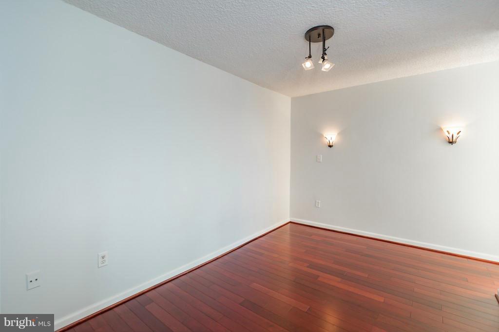 THE BRITTANY - Residential