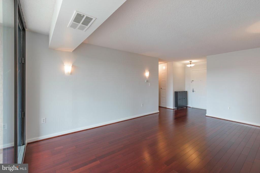 THE BRITTANY - Residential