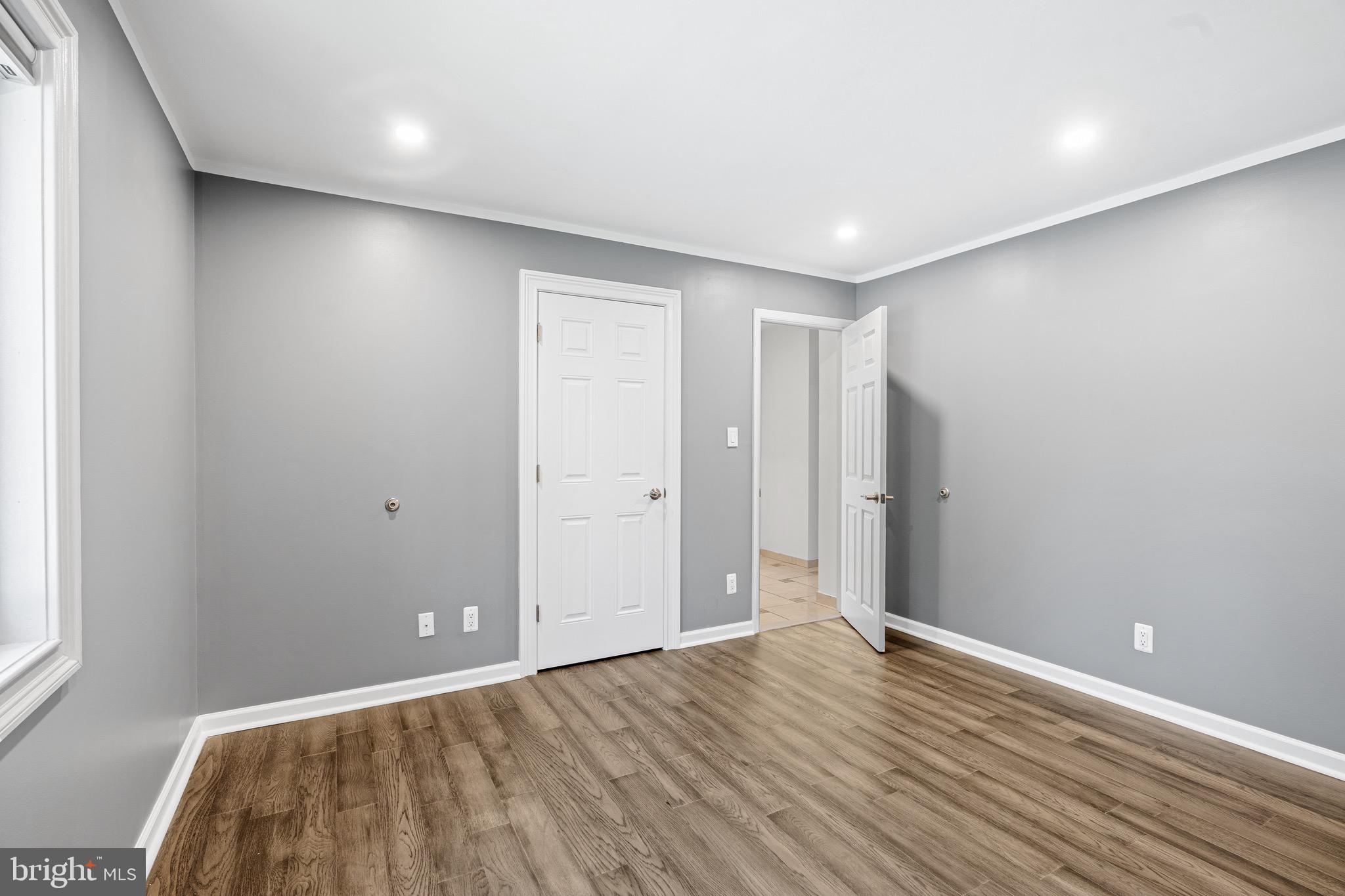 NORRISTOWN - Residential