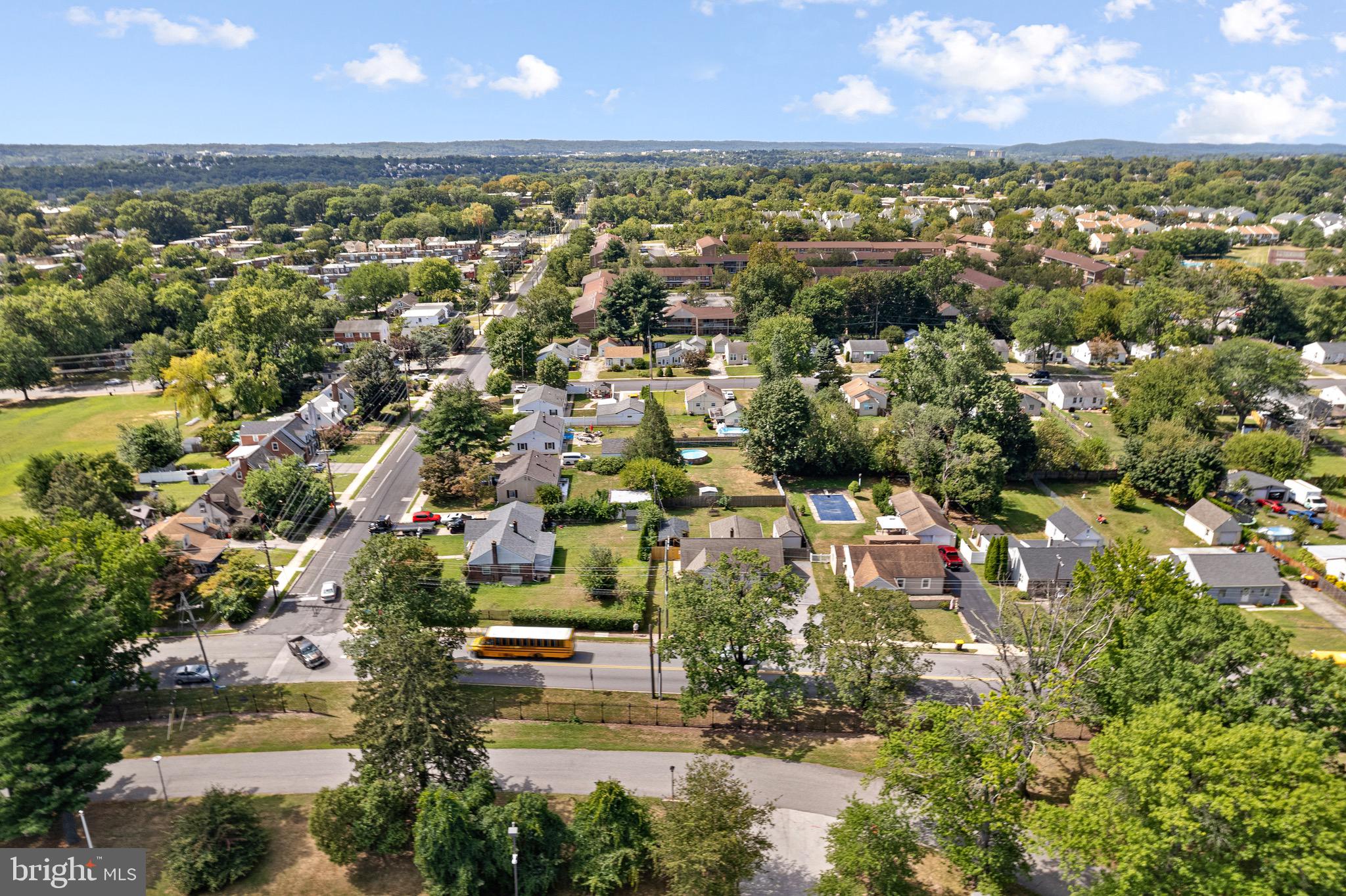 NORRISTOWN - Residential