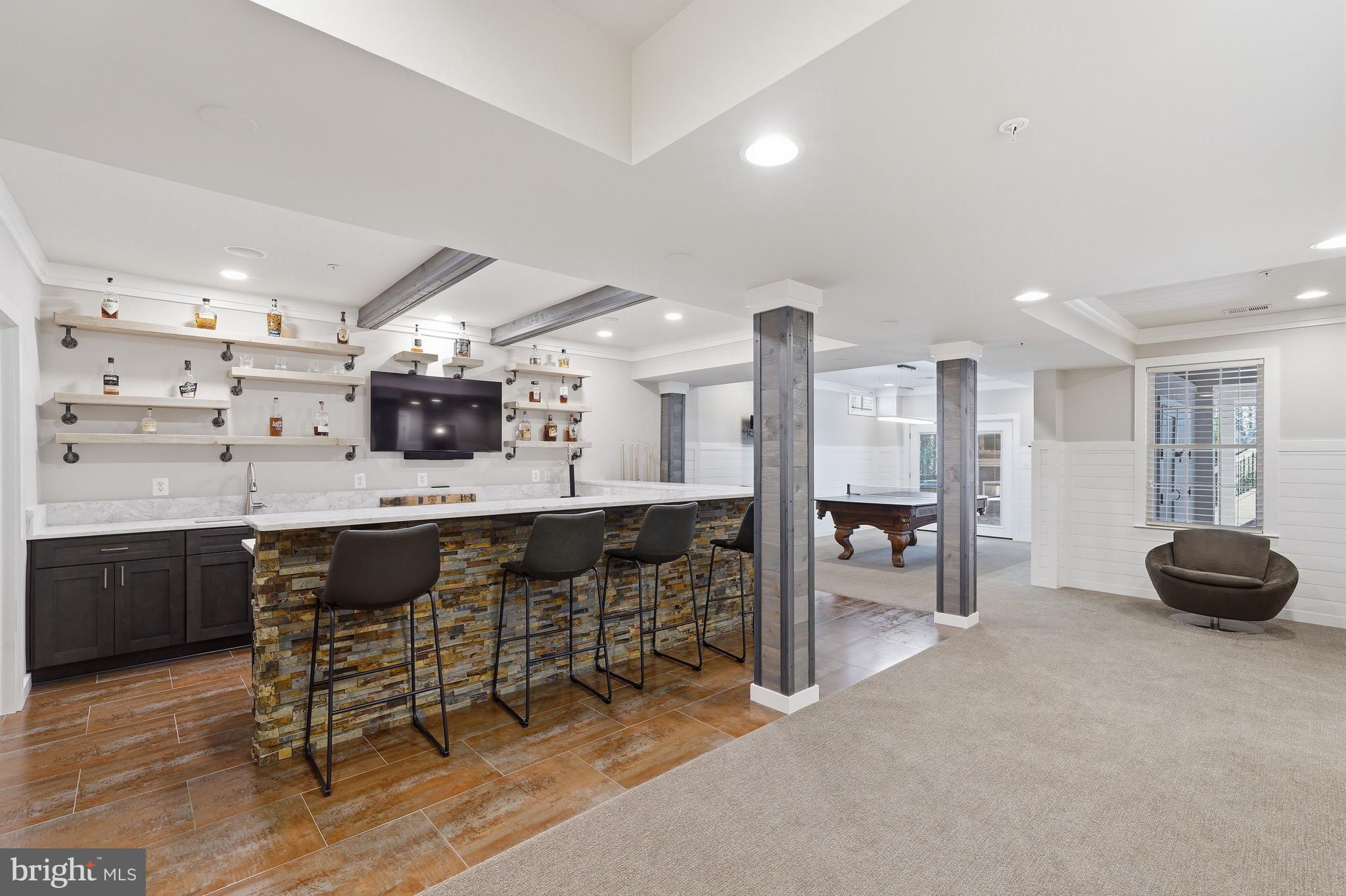 BELMONT COUNTRY CLUB - Residential