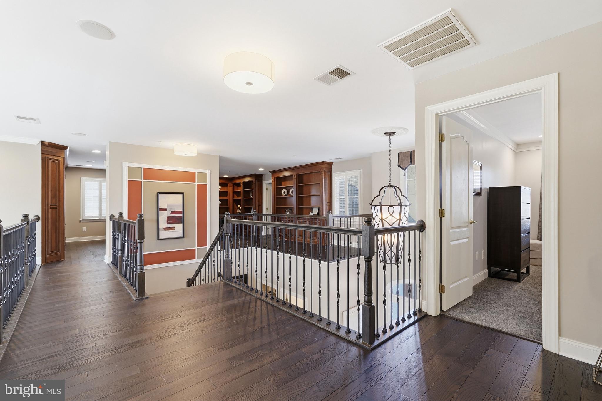 BELMONT COUNTRY CLUB - Residential