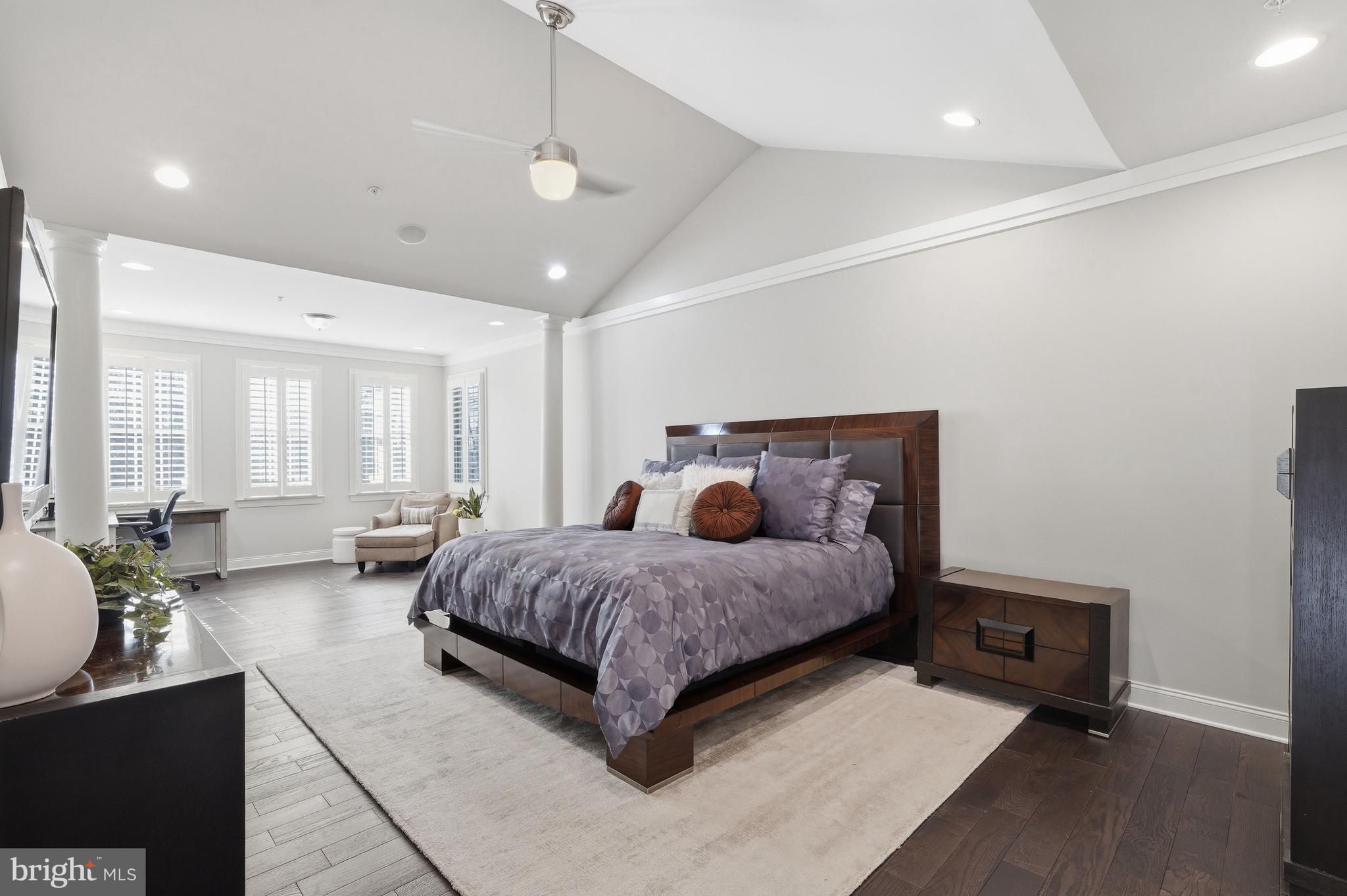 BELMONT COUNTRY CLUB - Residential