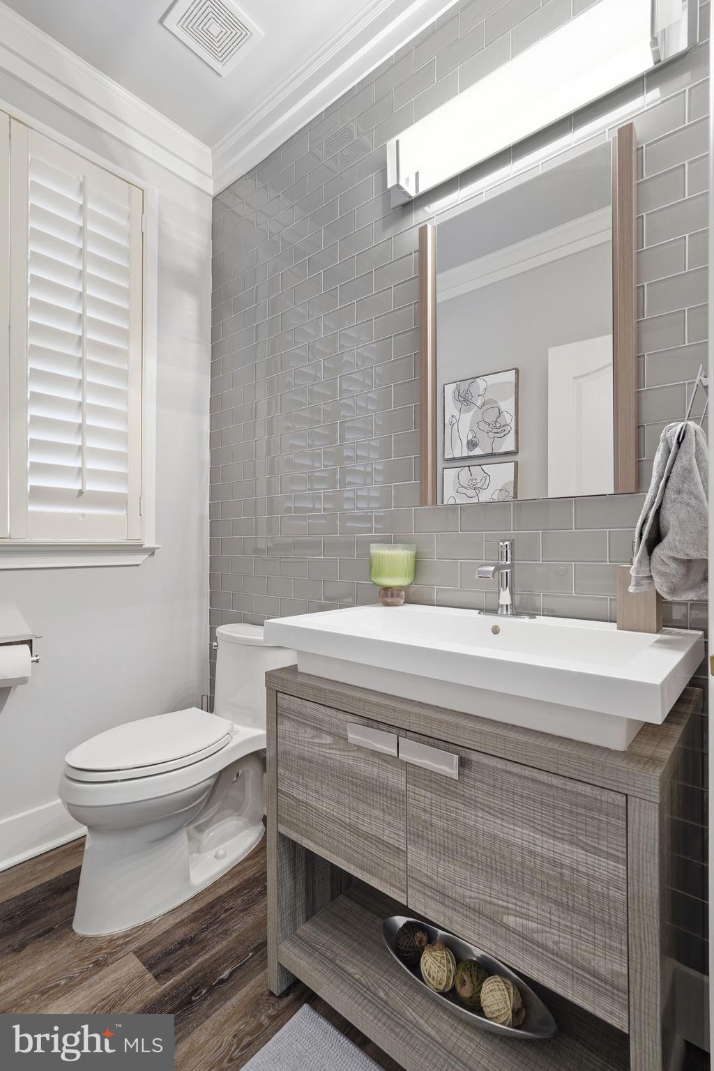 BELMONT COUNTRY CLUB - Residential