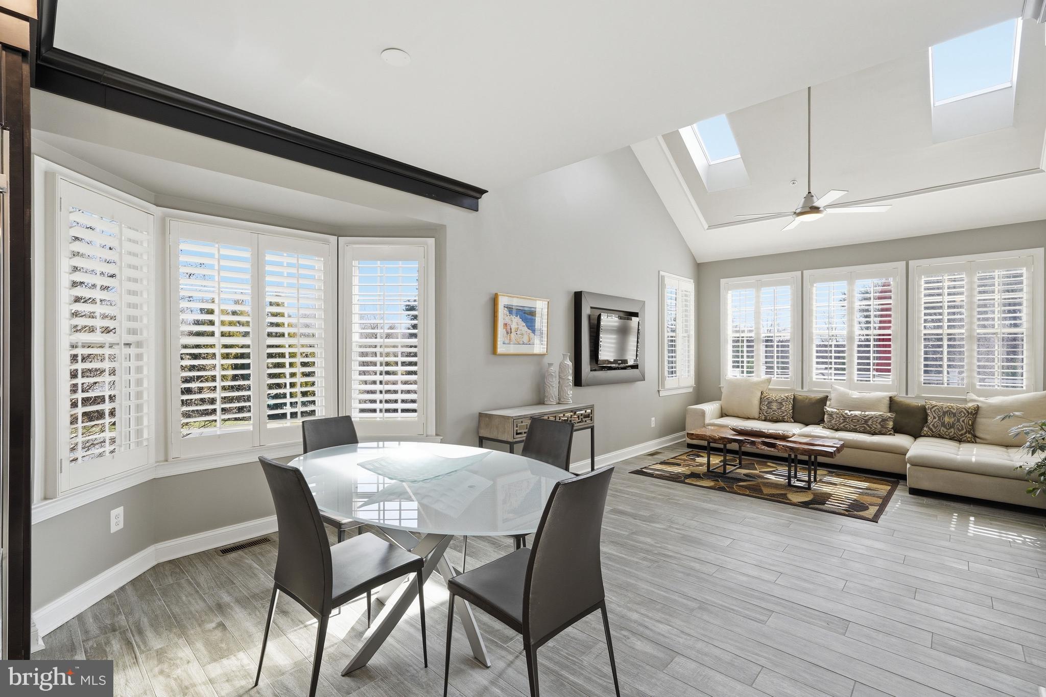 BELMONT COUNTRY CLUB - Residential