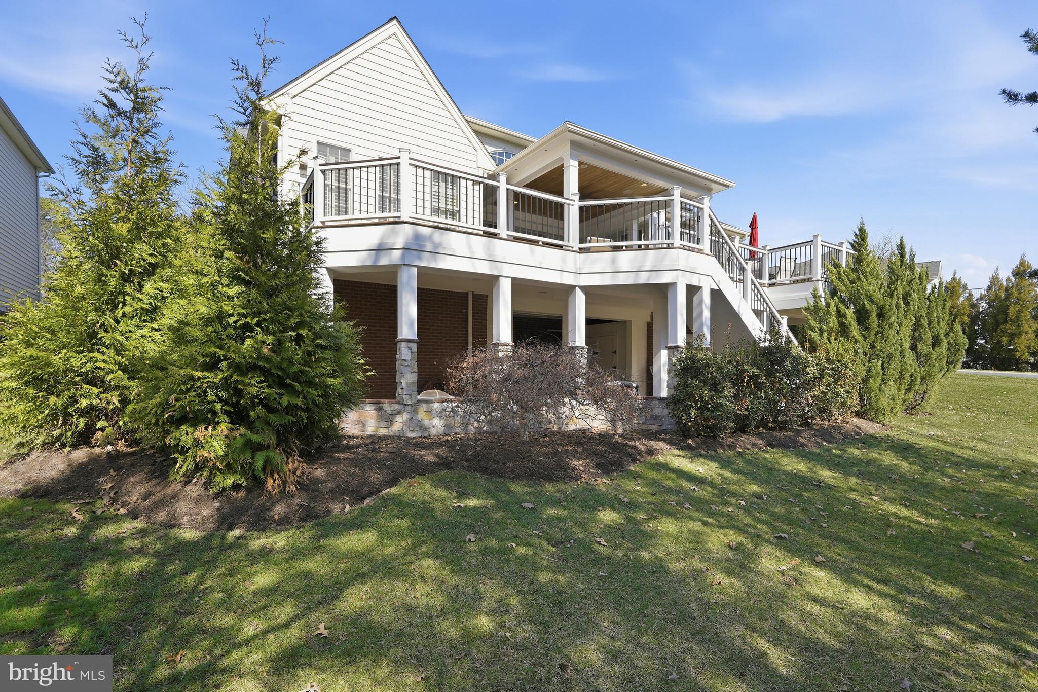 BELMONT COUNTRY CLUB - Residential