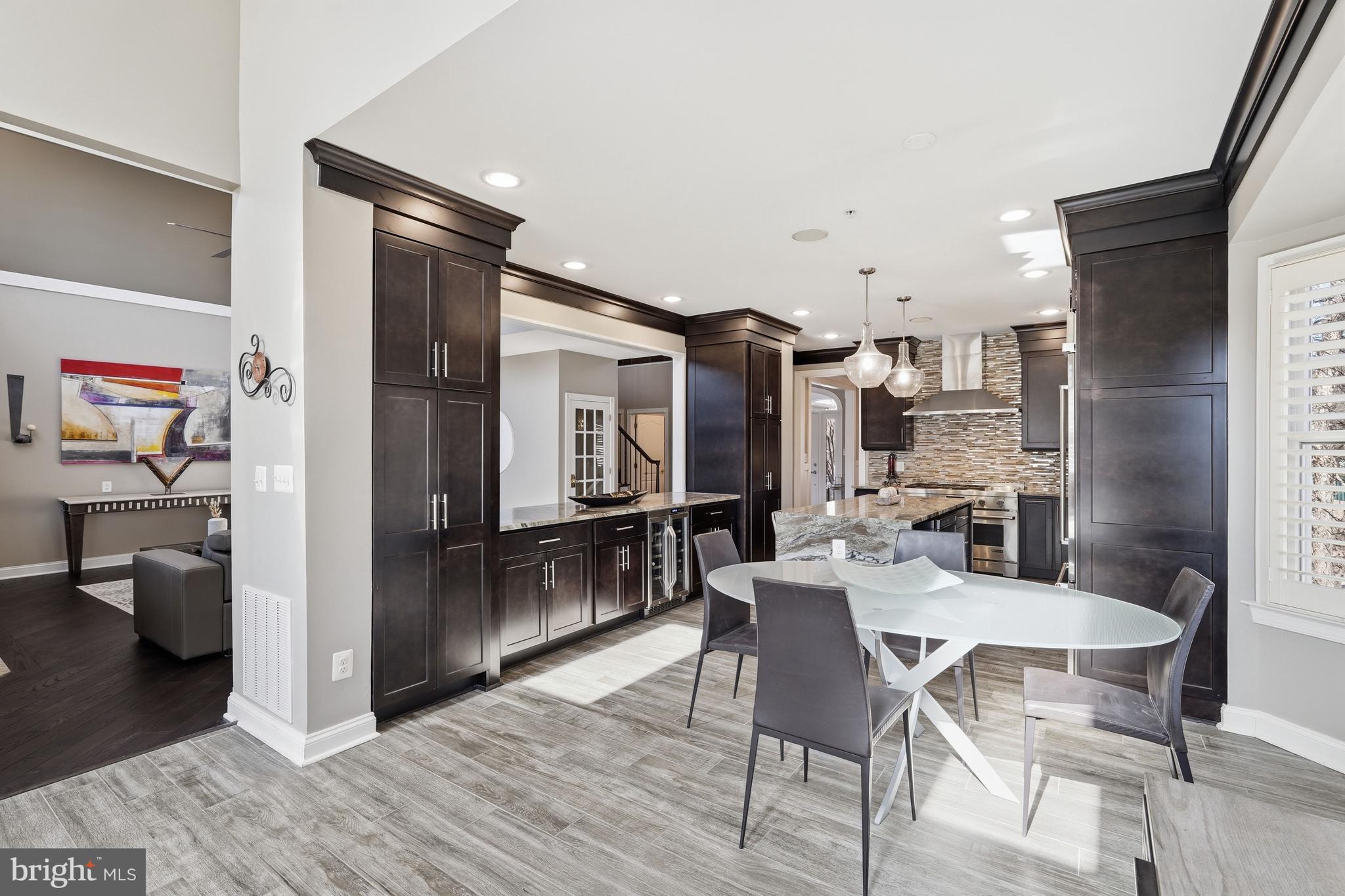 BELMONT COUNTRY CLUB - Residential