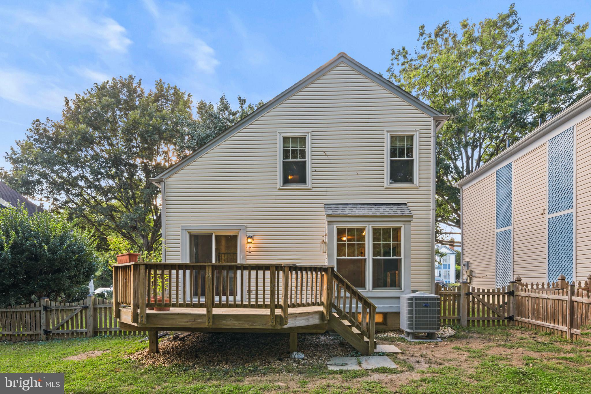 COUNTRYSIDE - Residential