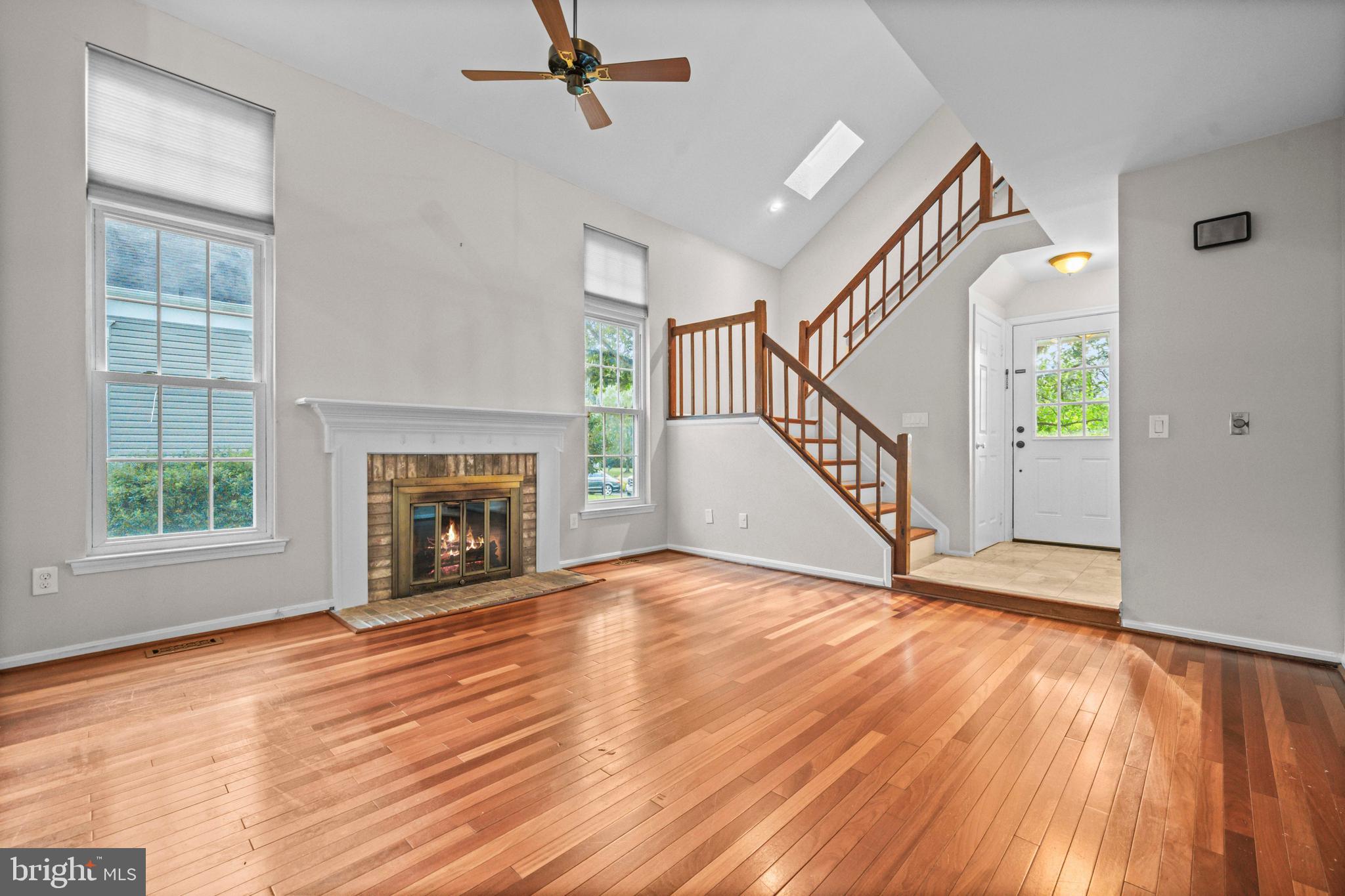 COUNTRYSIDE - Residential