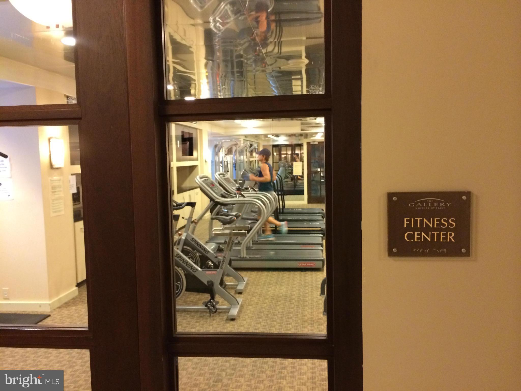 GALLERY AT WHITE FLINT - Residential