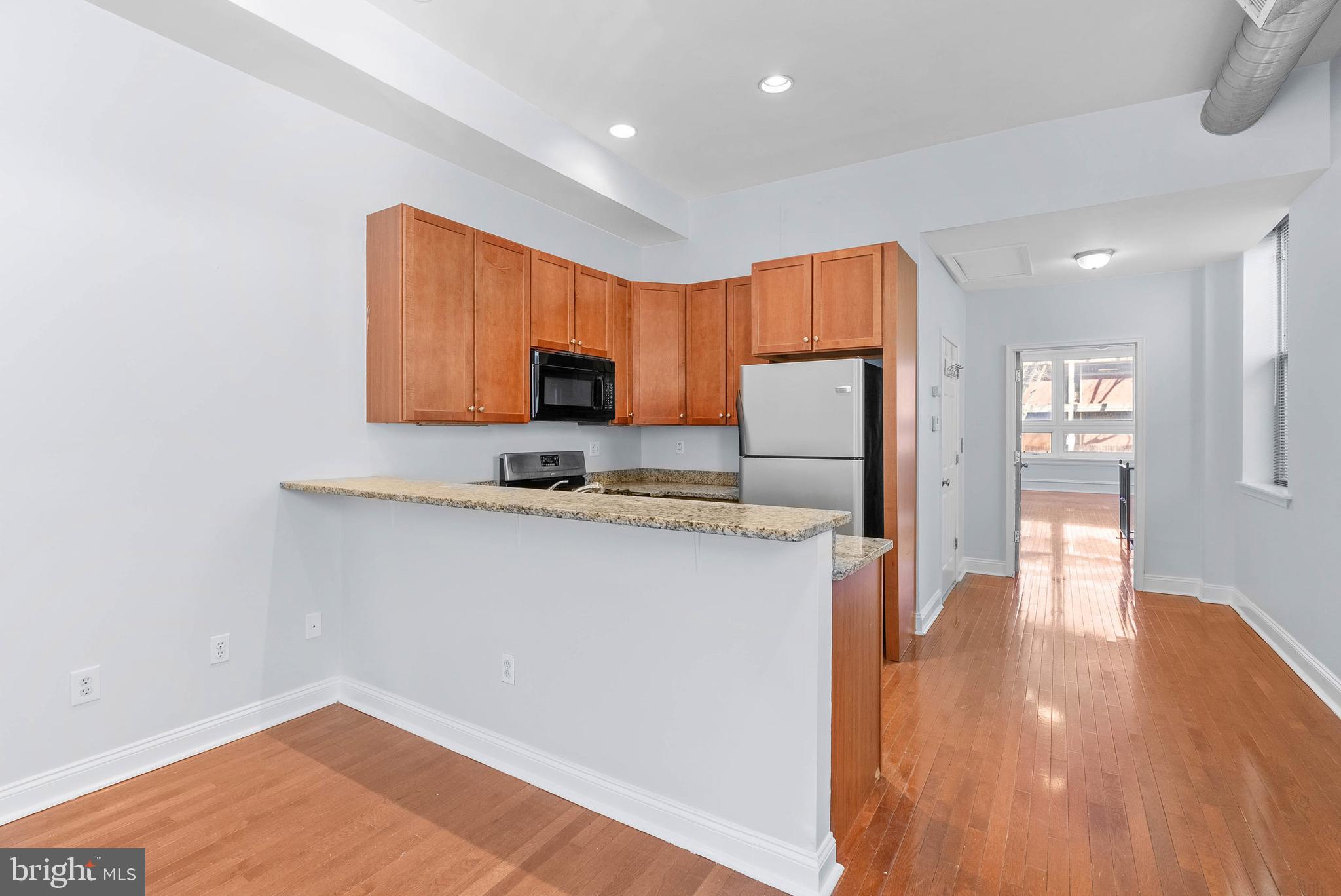 FAIRMOUNT - Residential Income