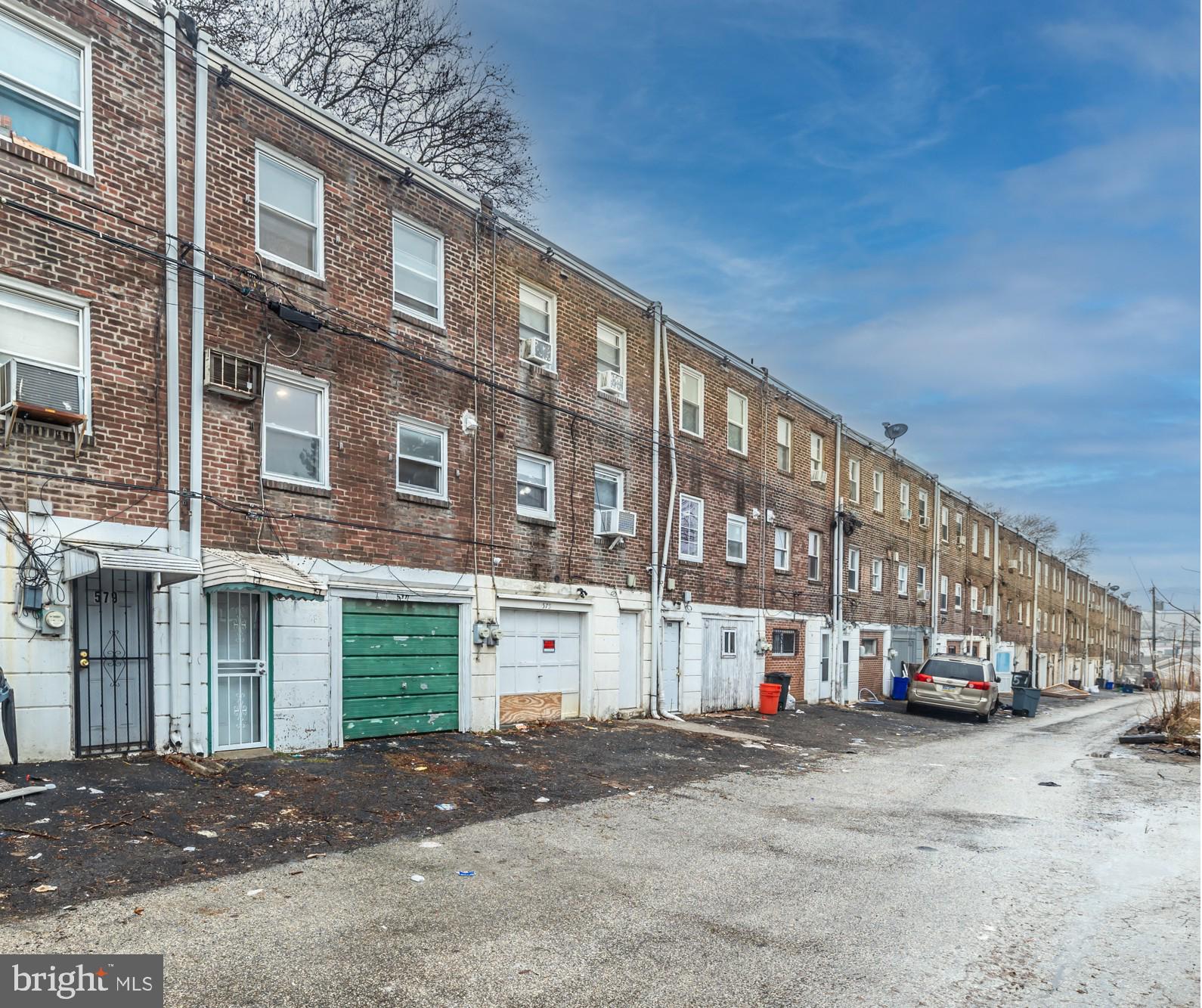 STONEHURST - Residential