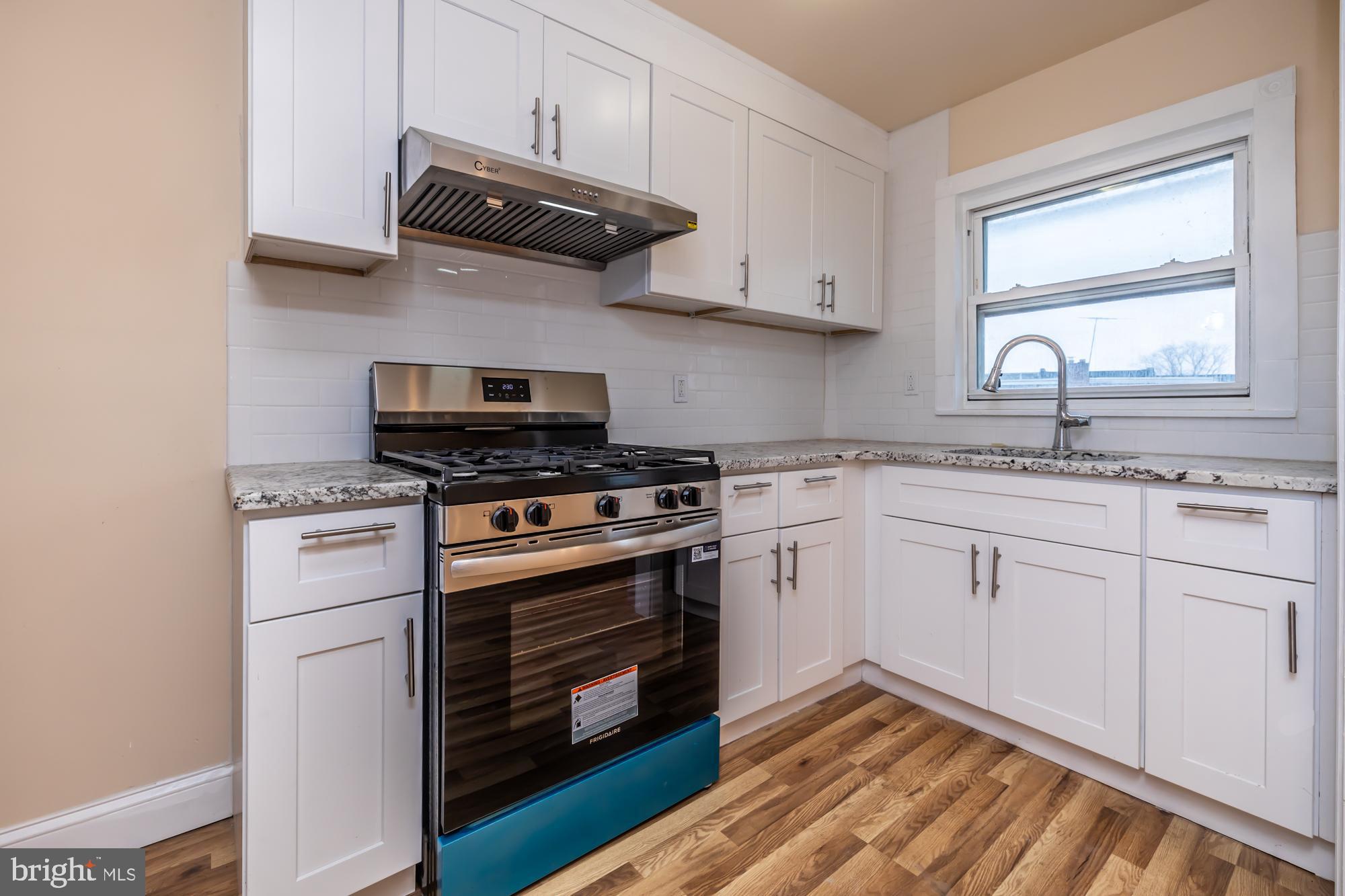 STONEHURST - Residential