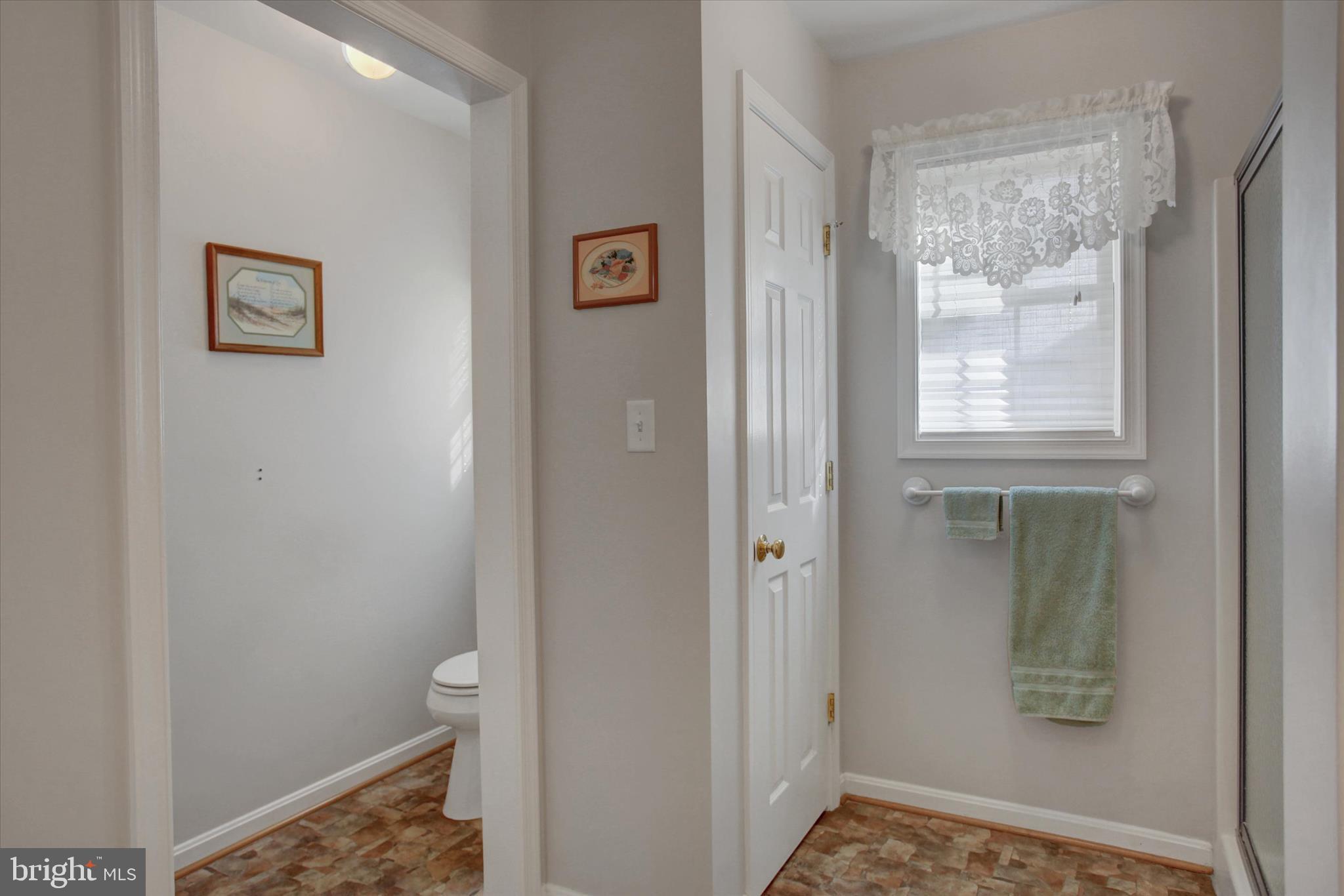 TOWN AND COUNTRY - Residential