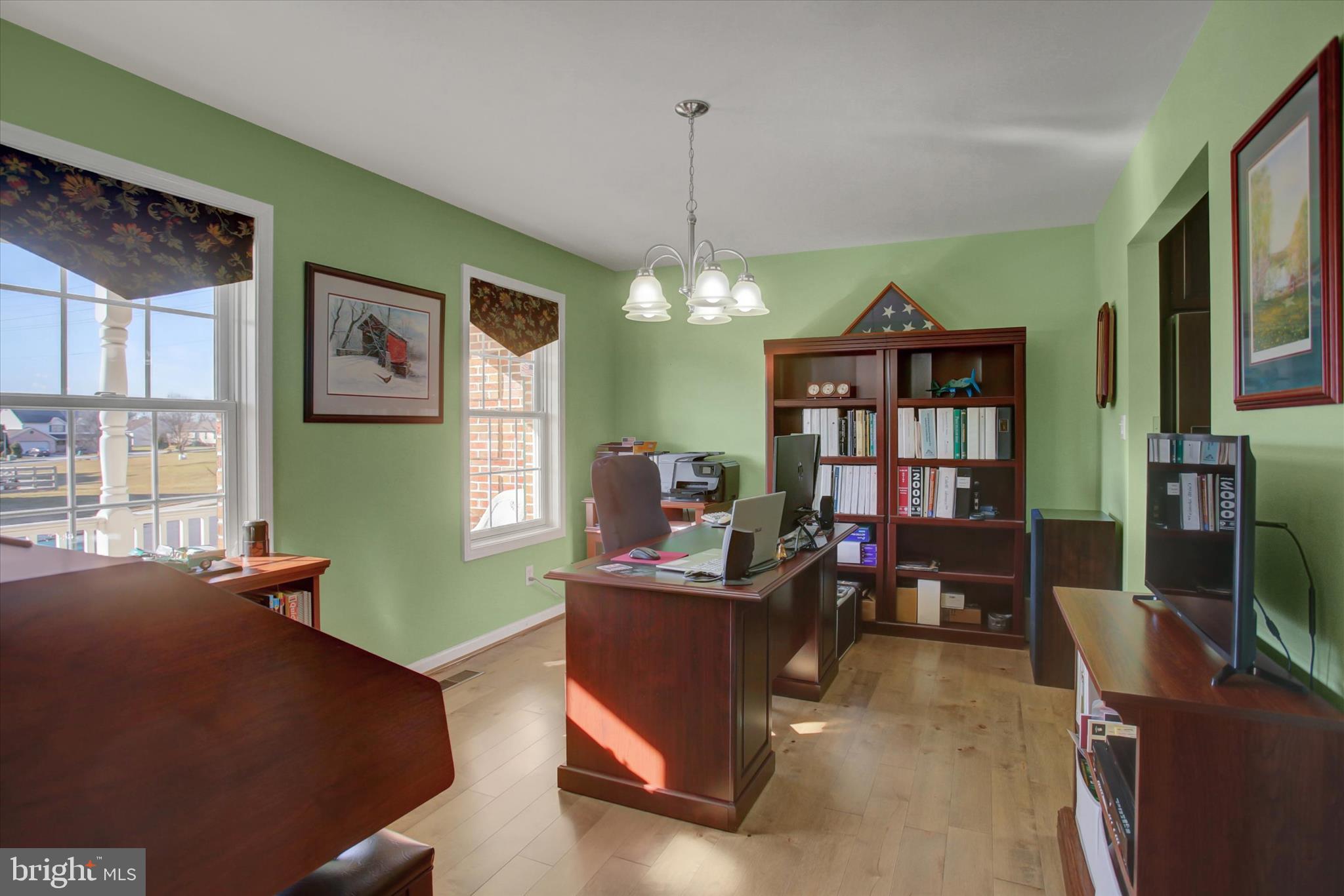 TOWN AND COUNTRY - Residential